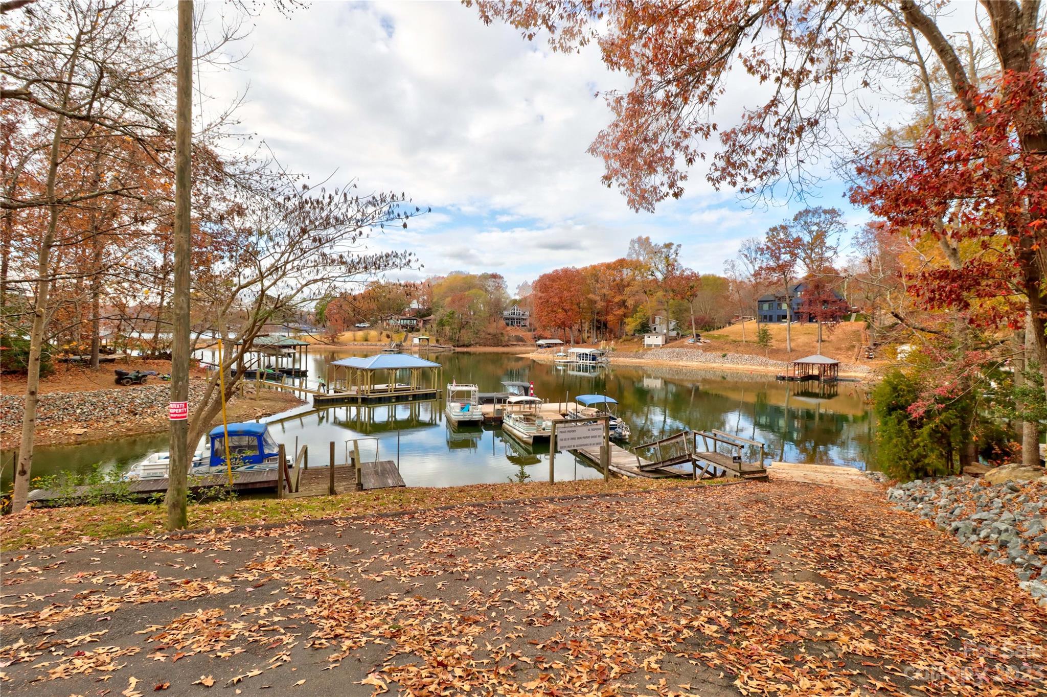 Spring Shore - Residential