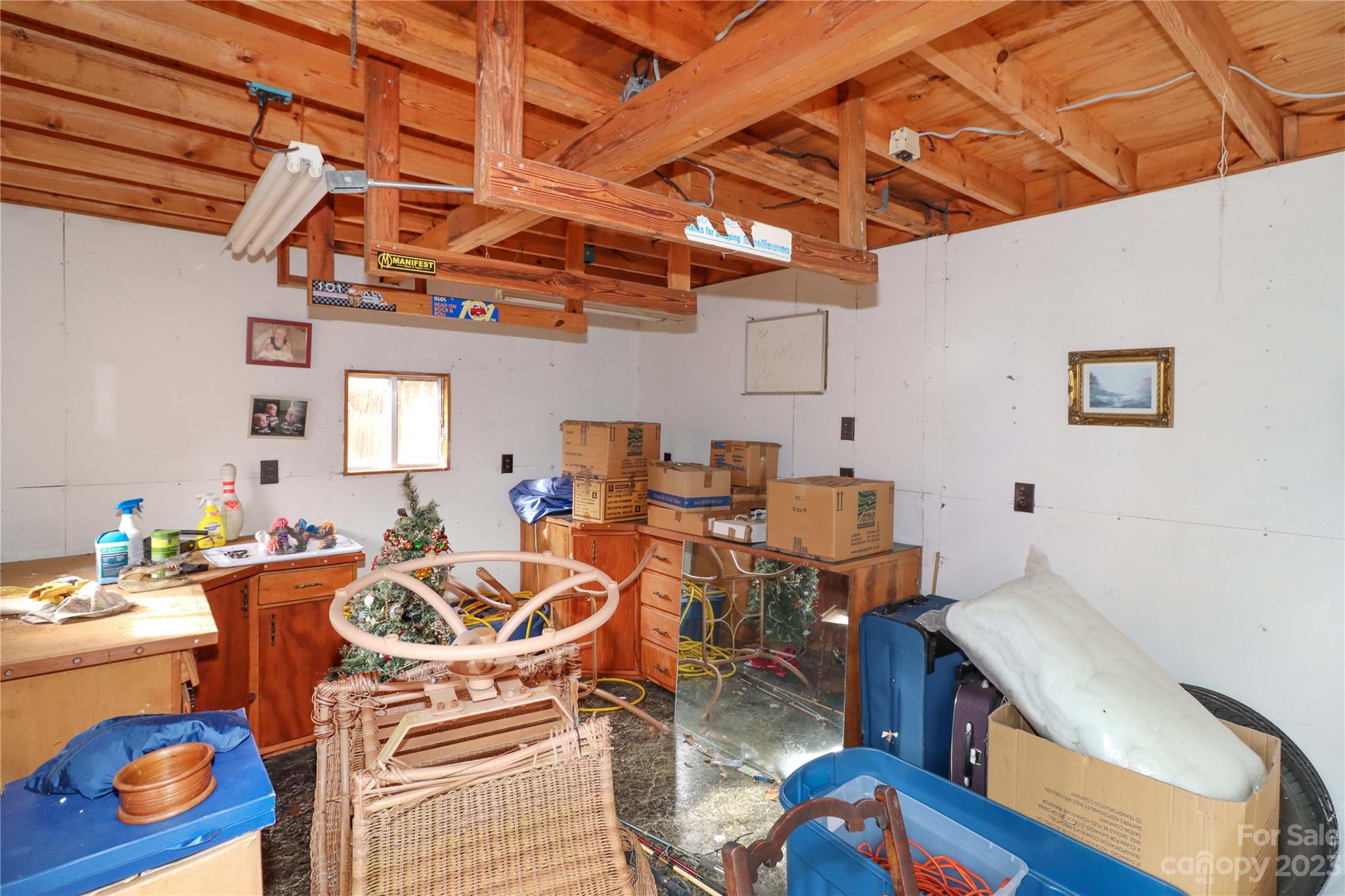 Spring Shore - Residential