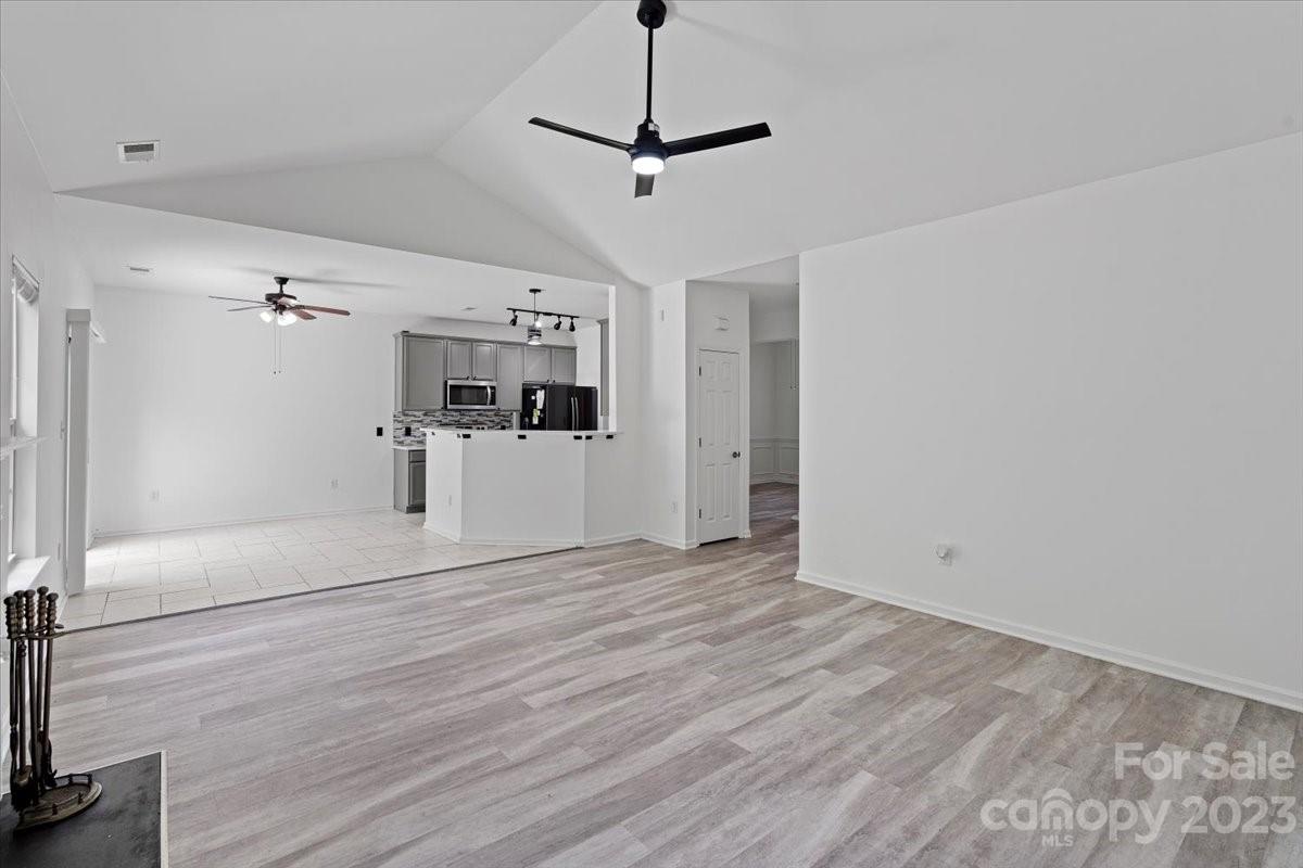 Houston Hills - Residential