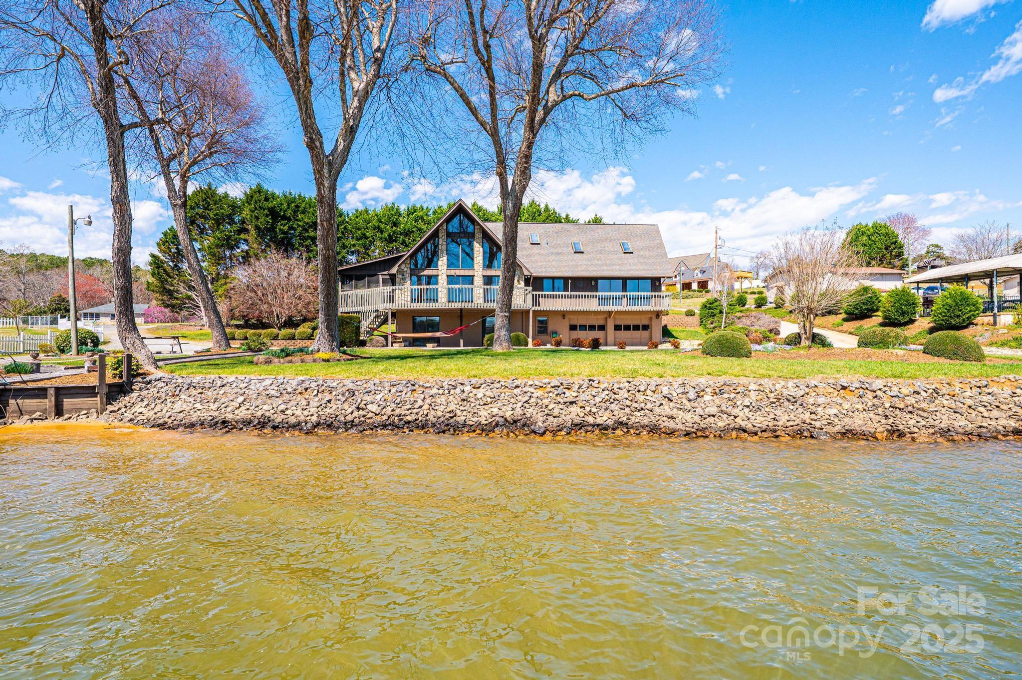 6133 Clearwater Road