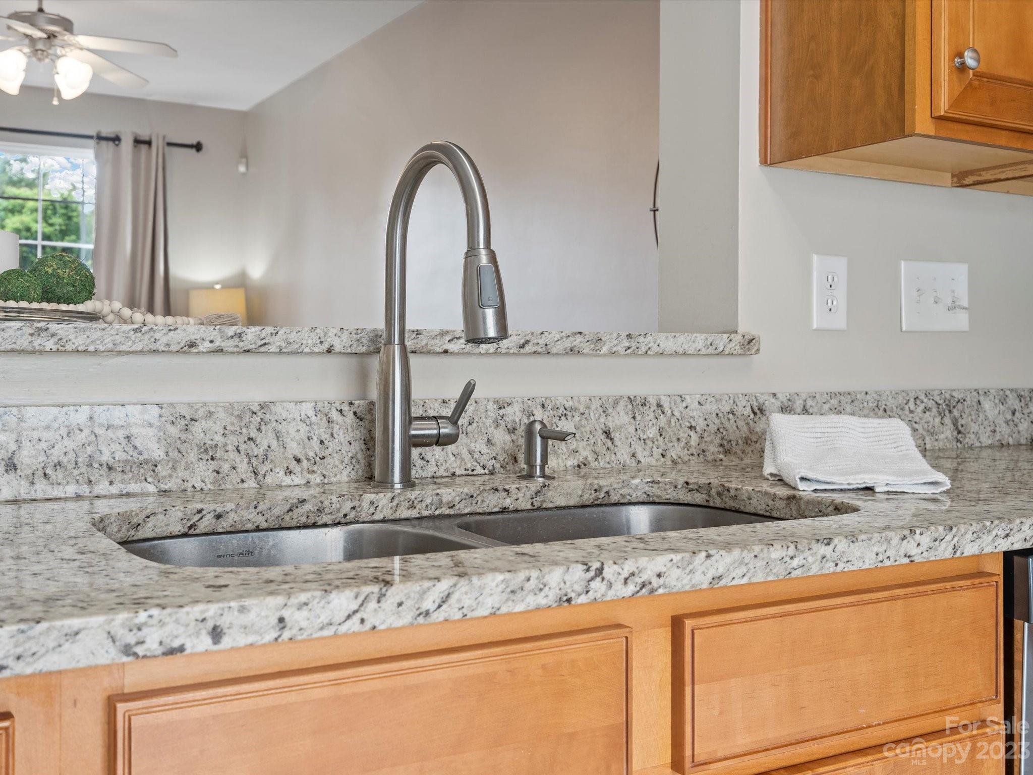 Ridge Pointe - Residential