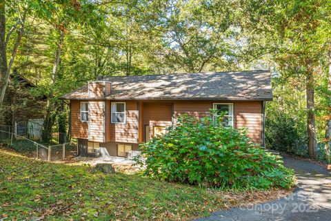 Photo of 44 Cedar Trail #2, Asheville, NC 28803 (MLS # 4310735)
