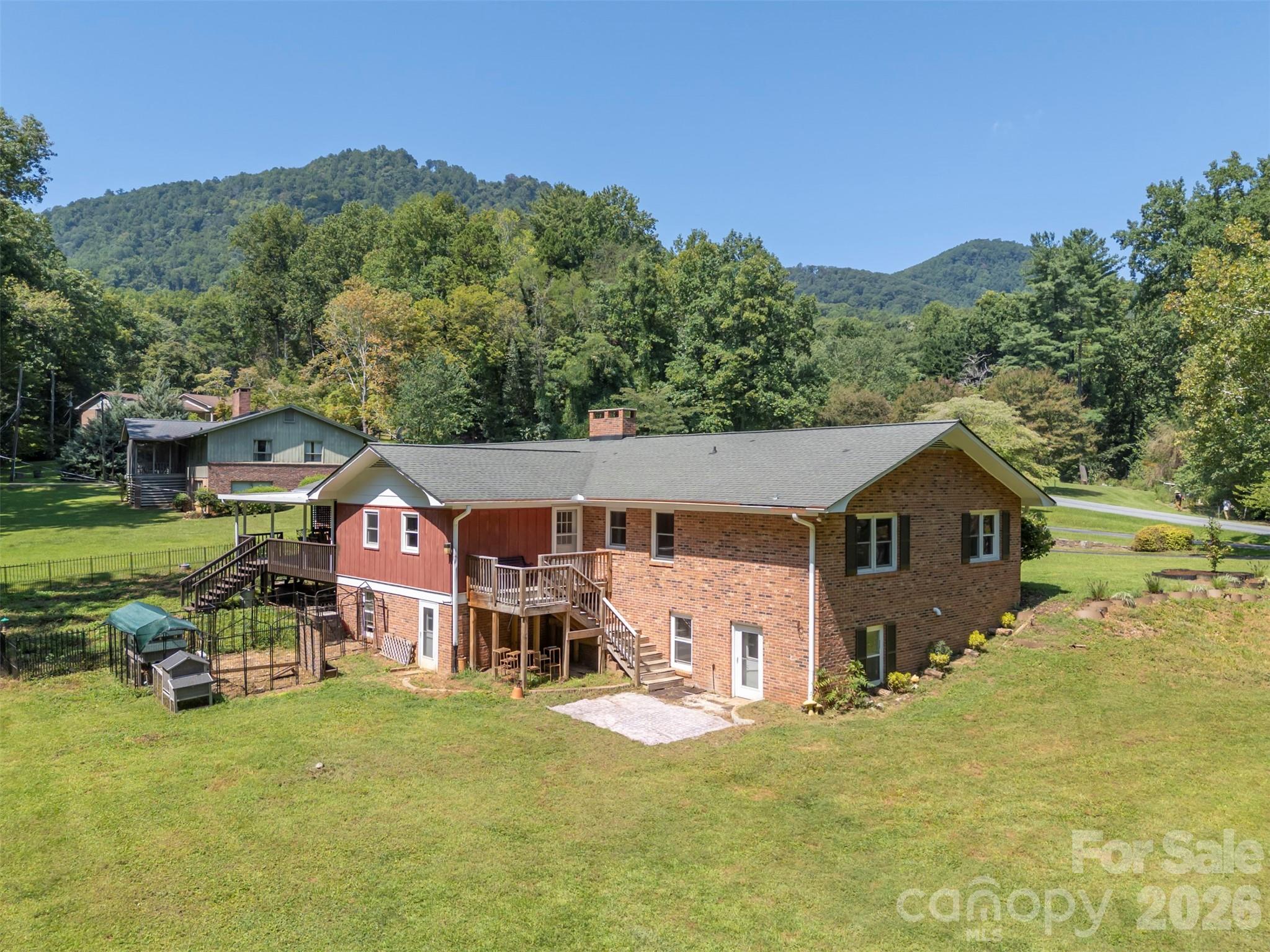15 Meadowlark Drive