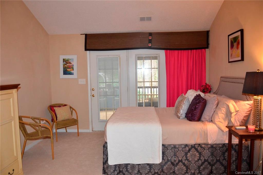 St Claire - Residential