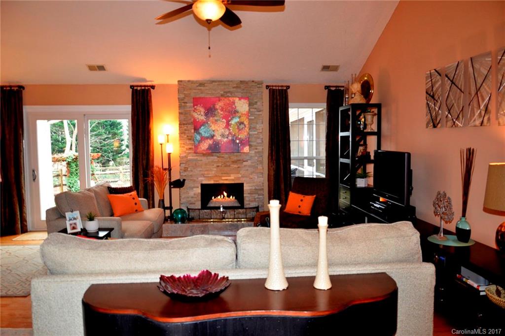 St Claire - Residential