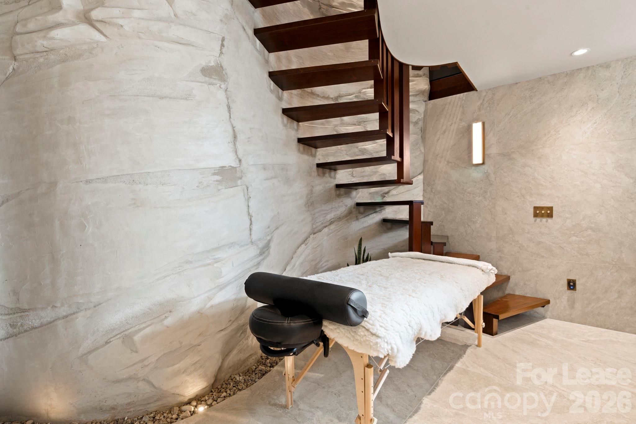 Midwood - Residential Lease