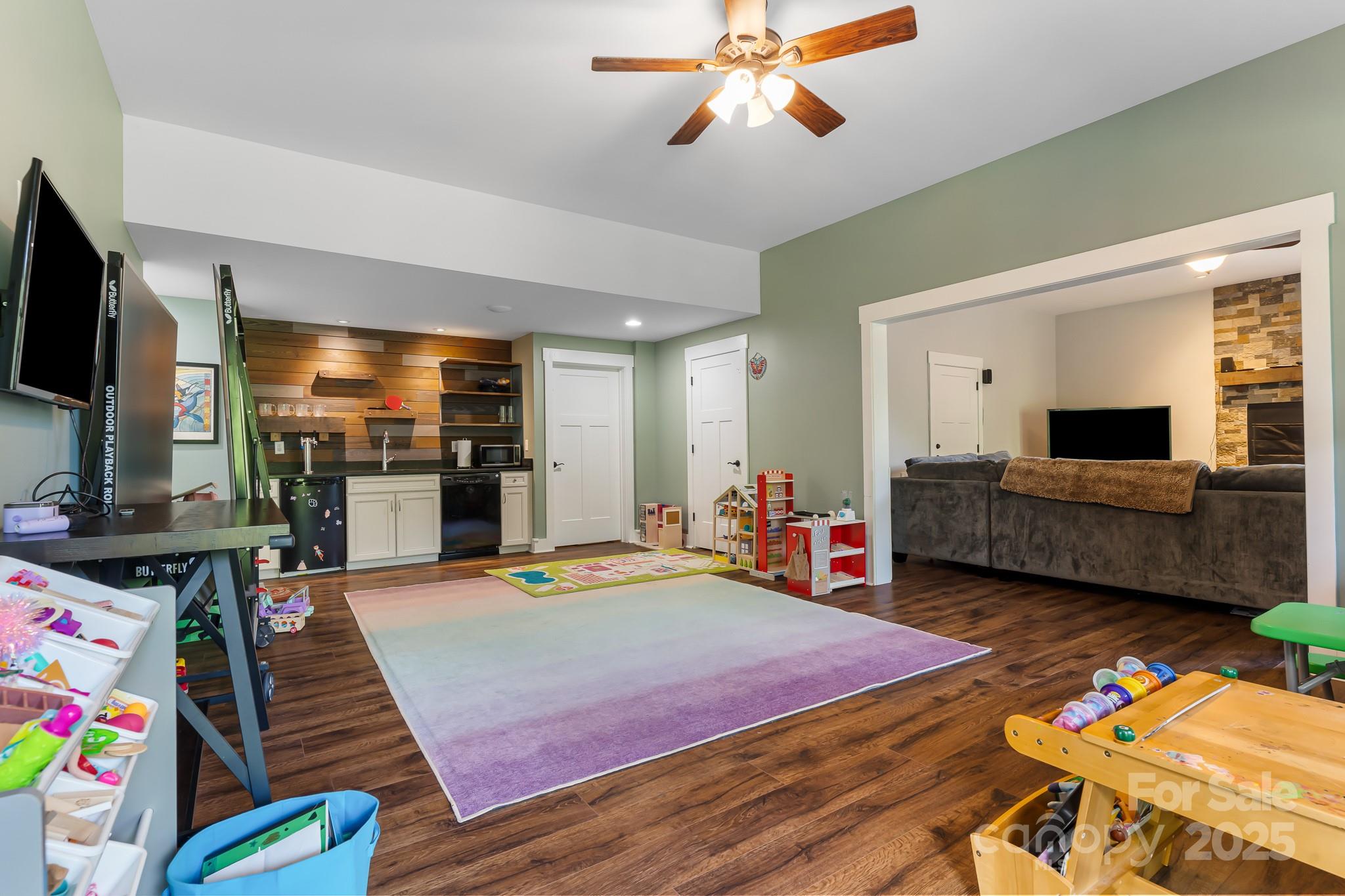 High Vista - Residential