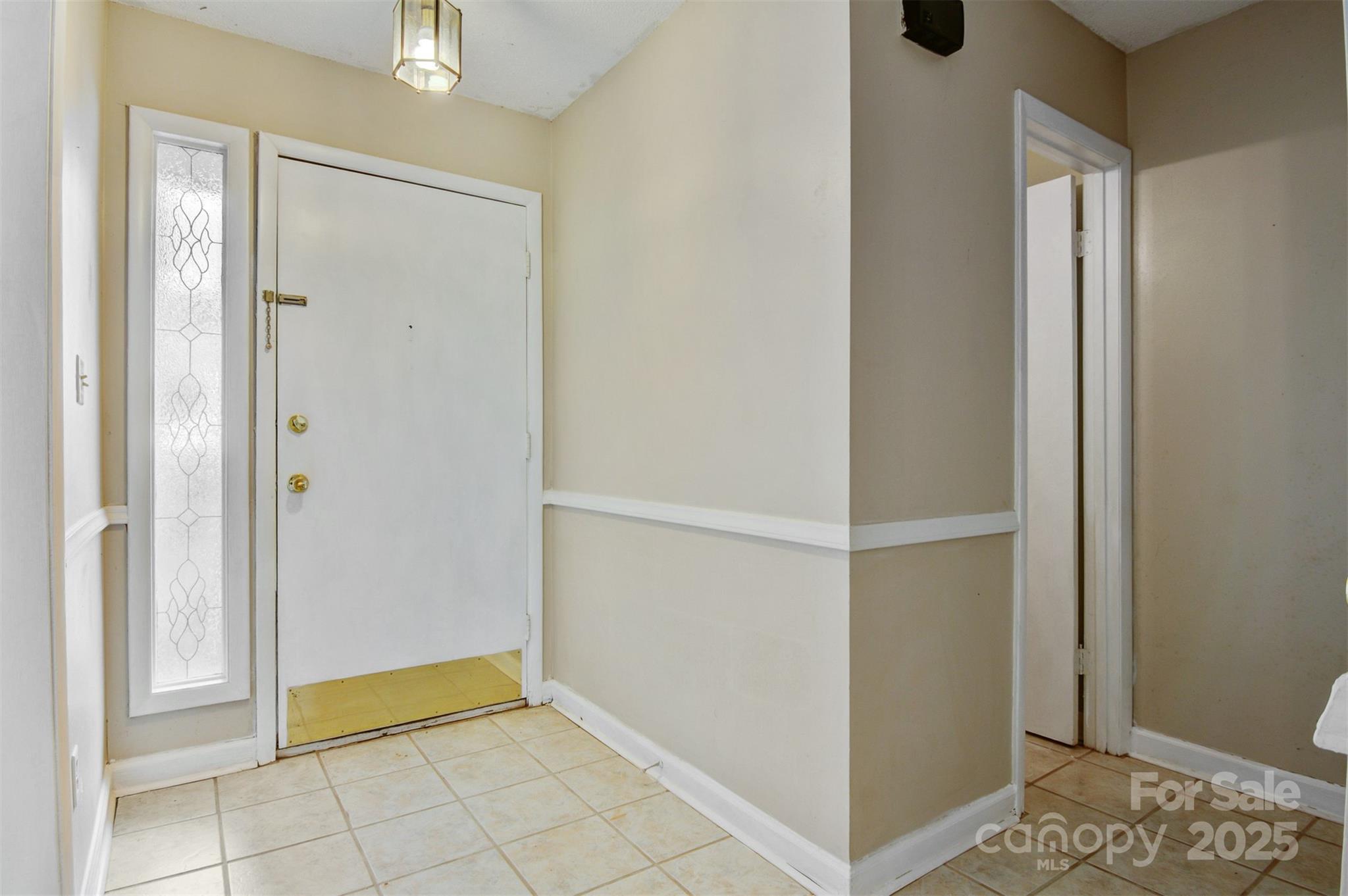 4340 N Center Street NE 508