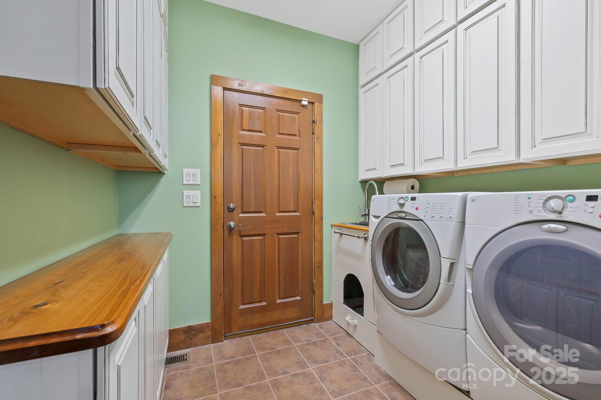 Lake Toxaway Estates - Residential