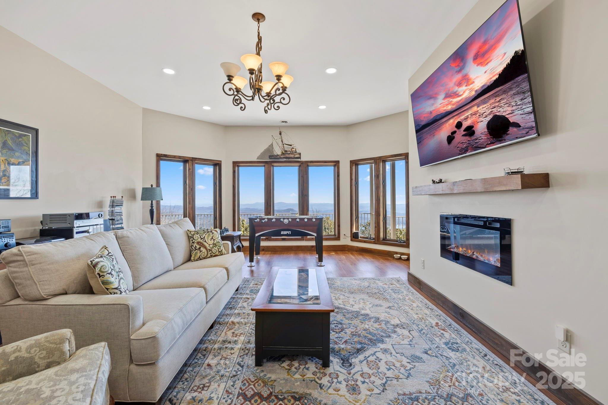 Lake Toxaway Estates - Residential