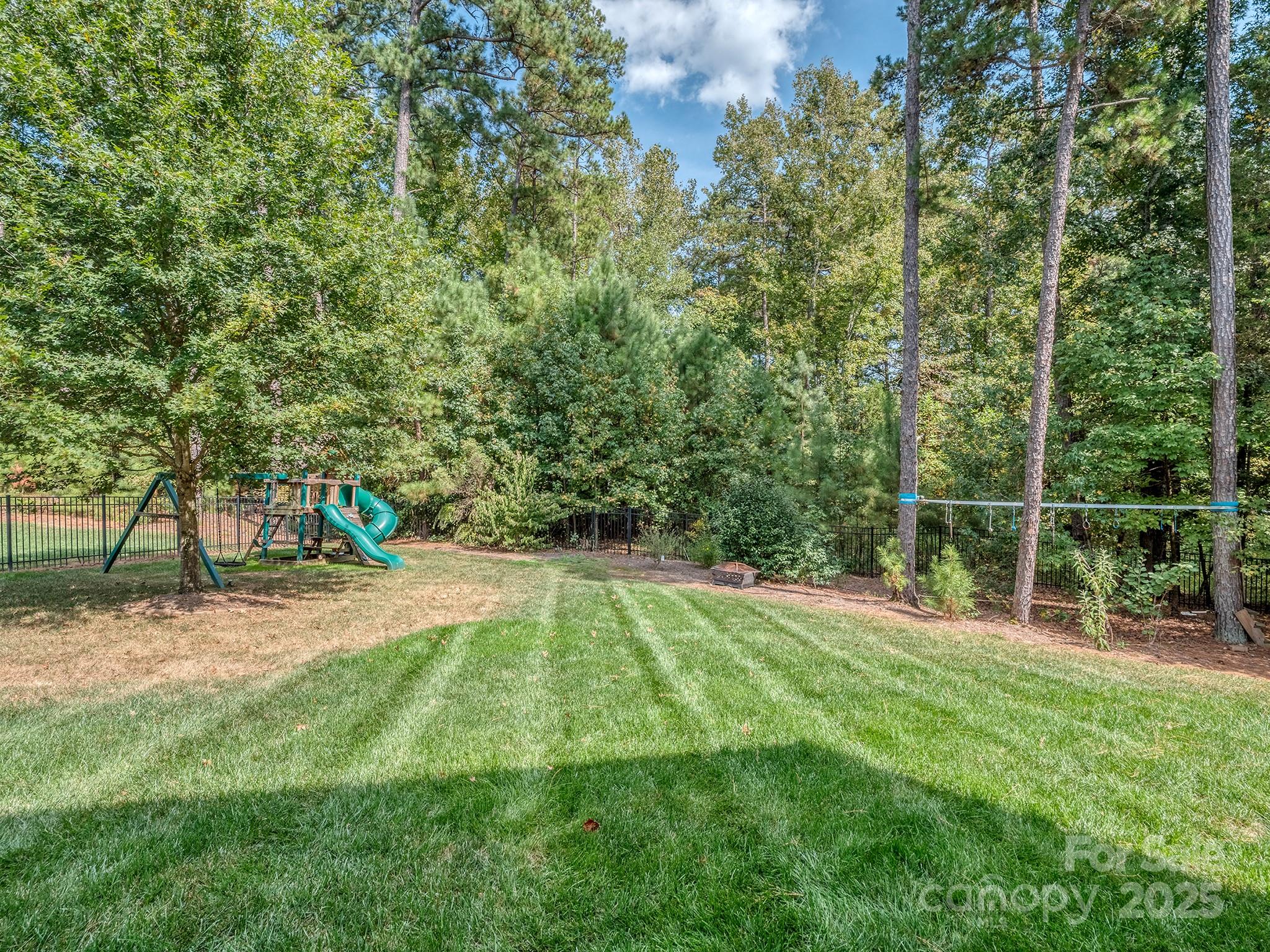 The Falls at Weddington - Residential