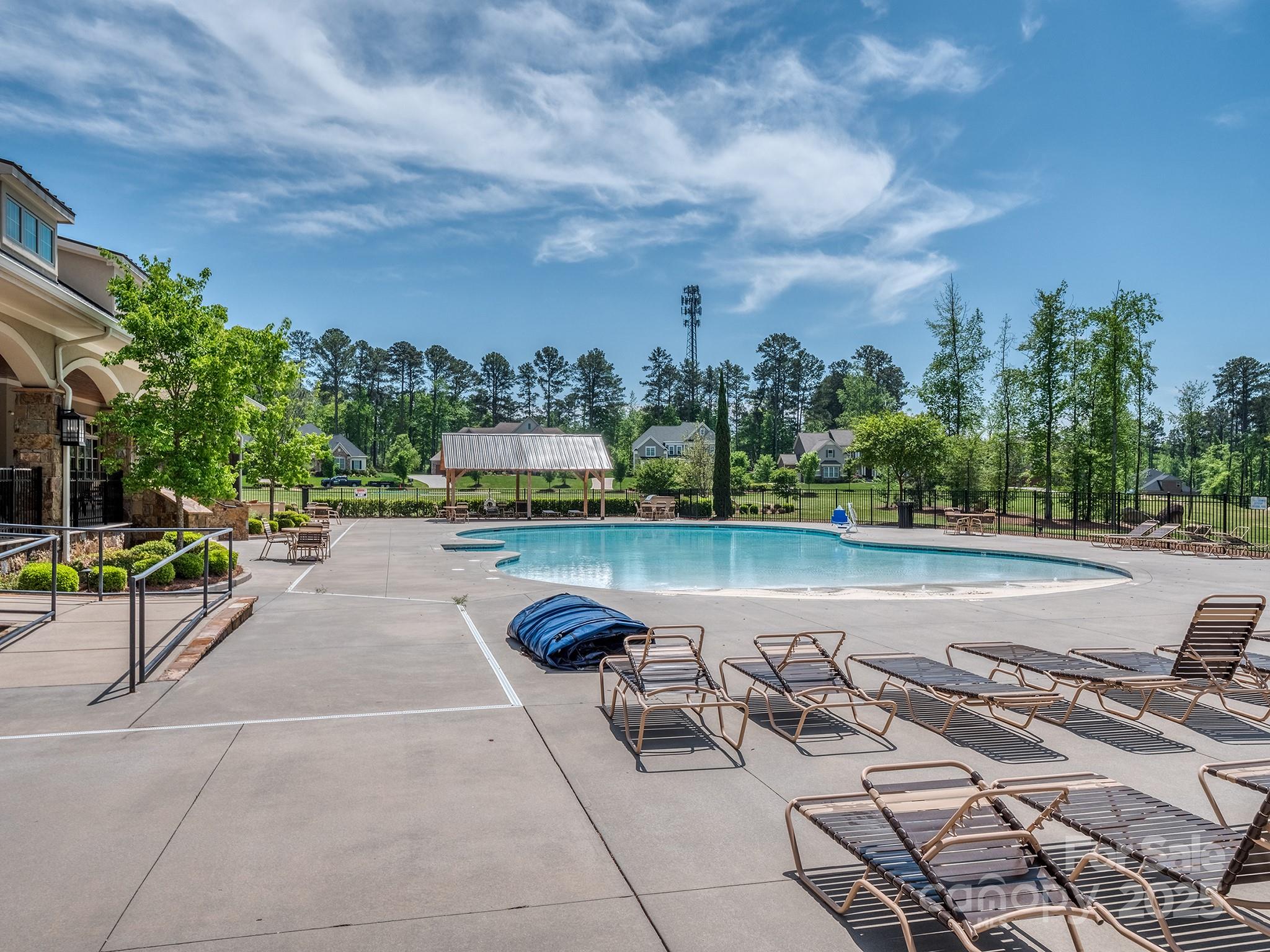 The Falls at Weddington - Residential