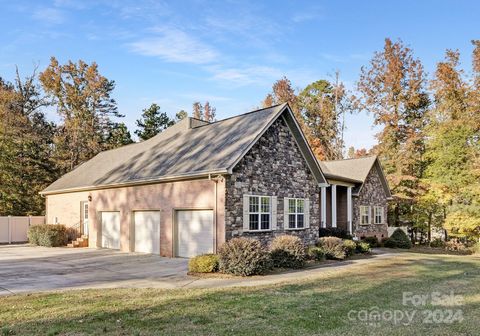 A home in Waxhaw