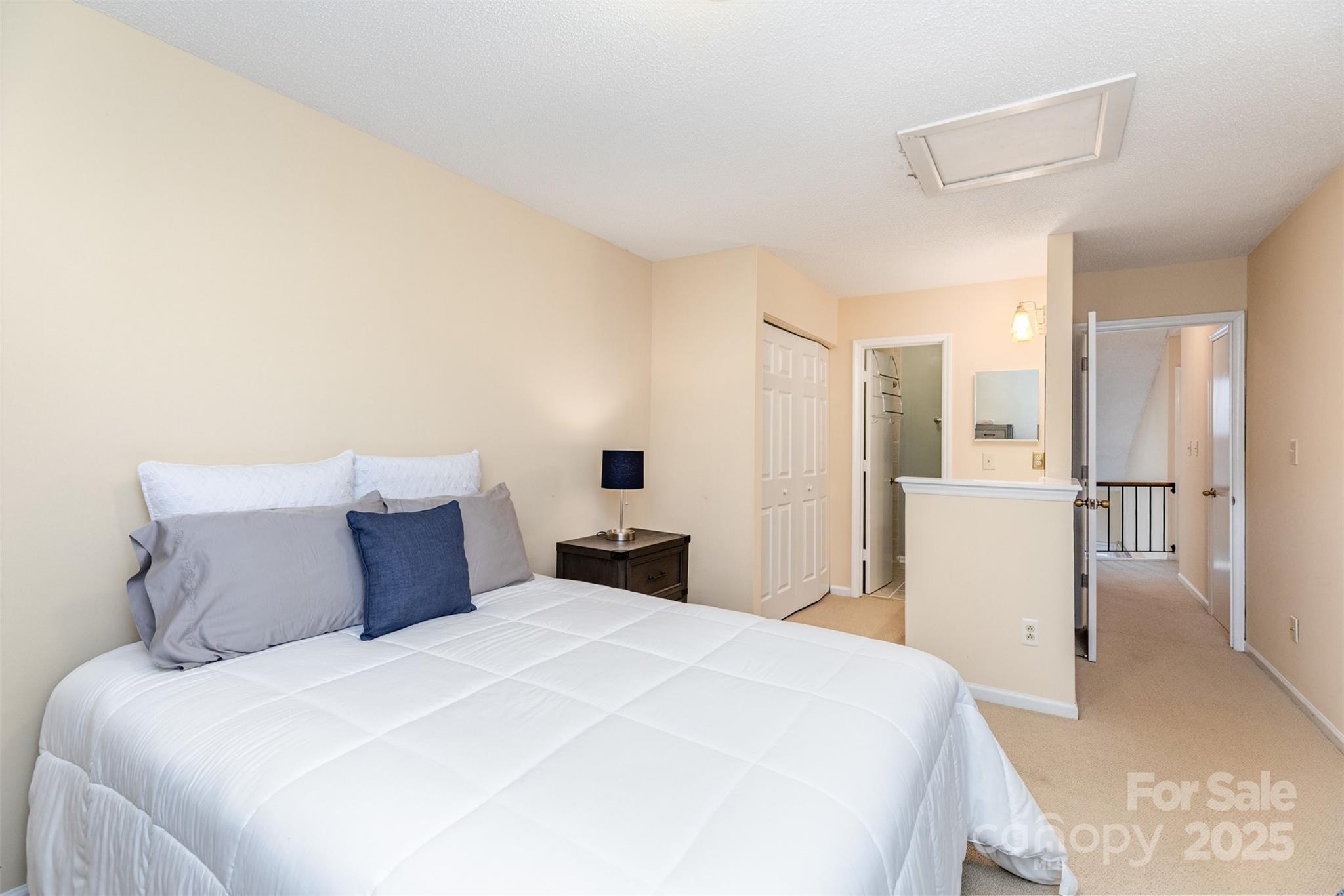 The Lakes at Raintree - Residential