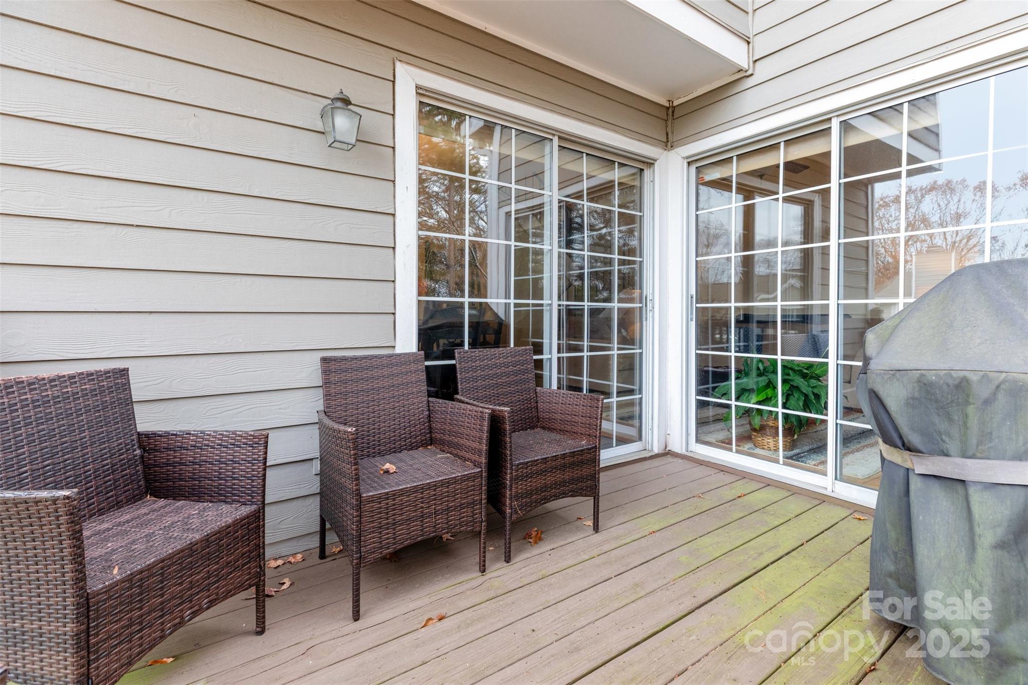 The Lakes at Raintree - Residential