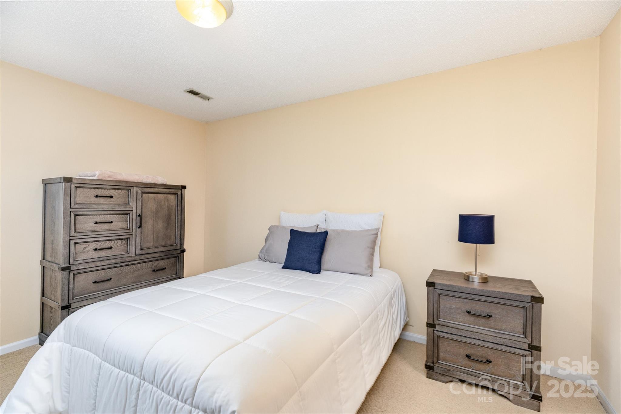 The Lakes at Raintree - Residential