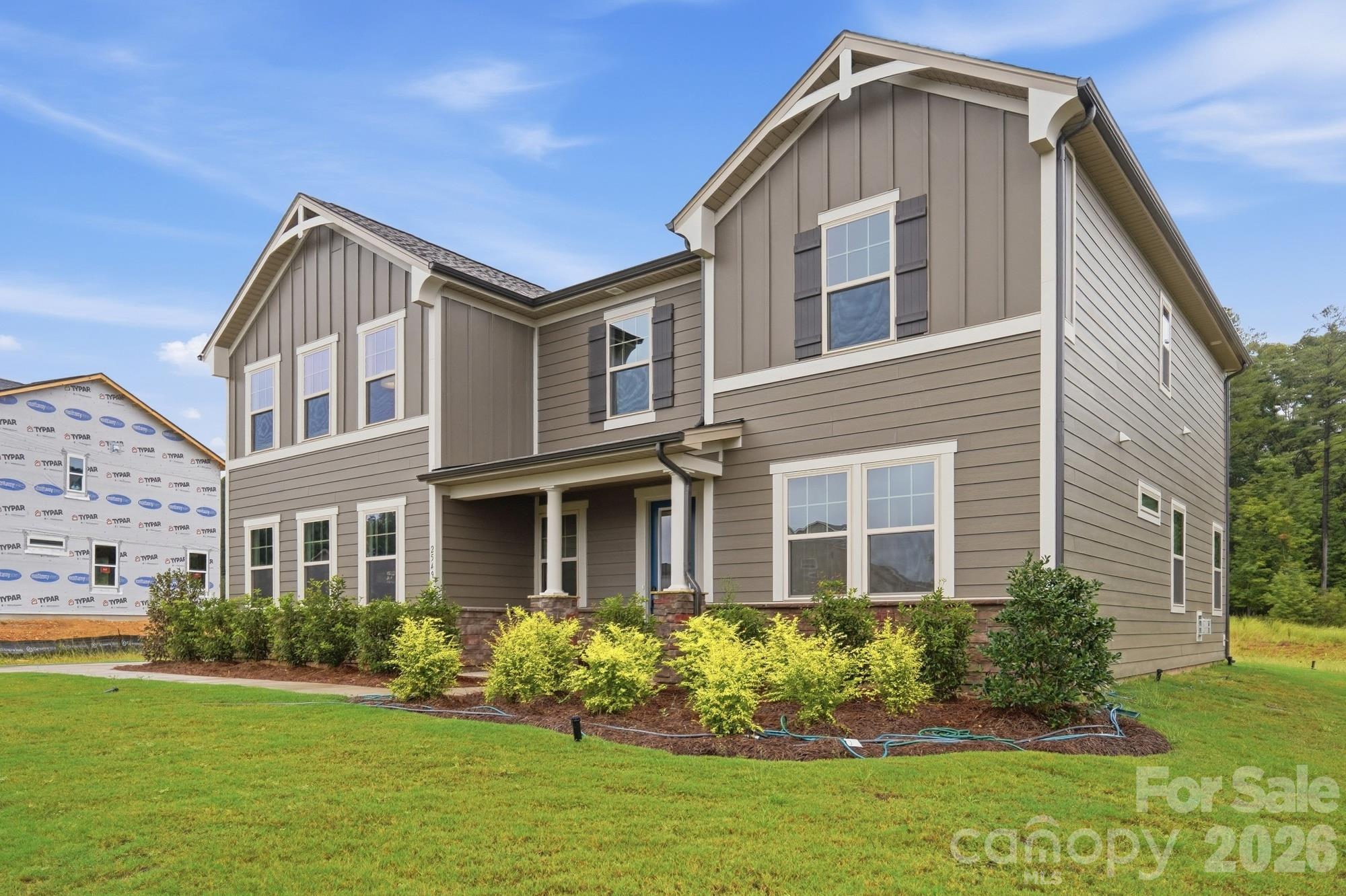 2549 Mabel Lane