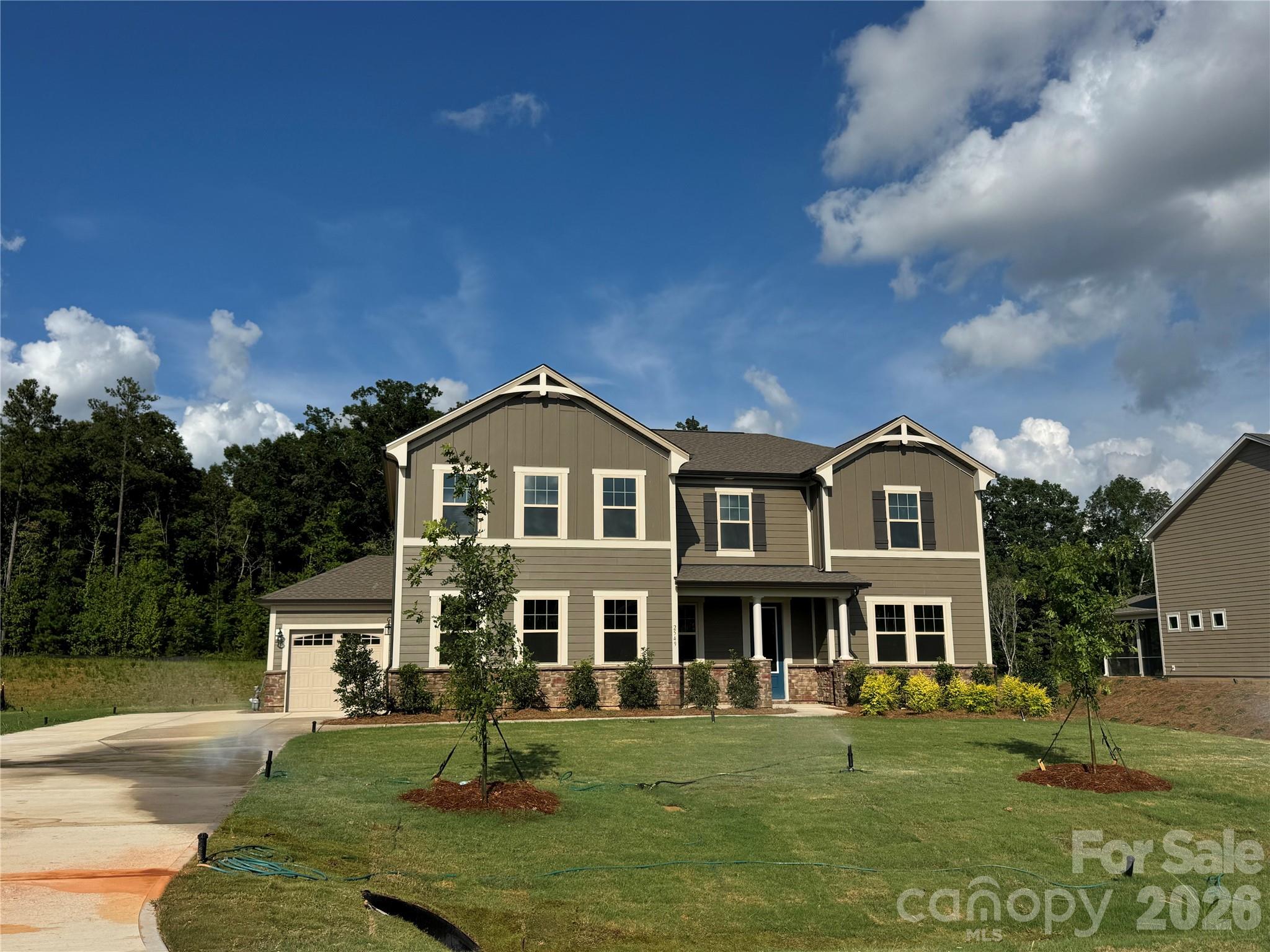2549 Mabel Lane