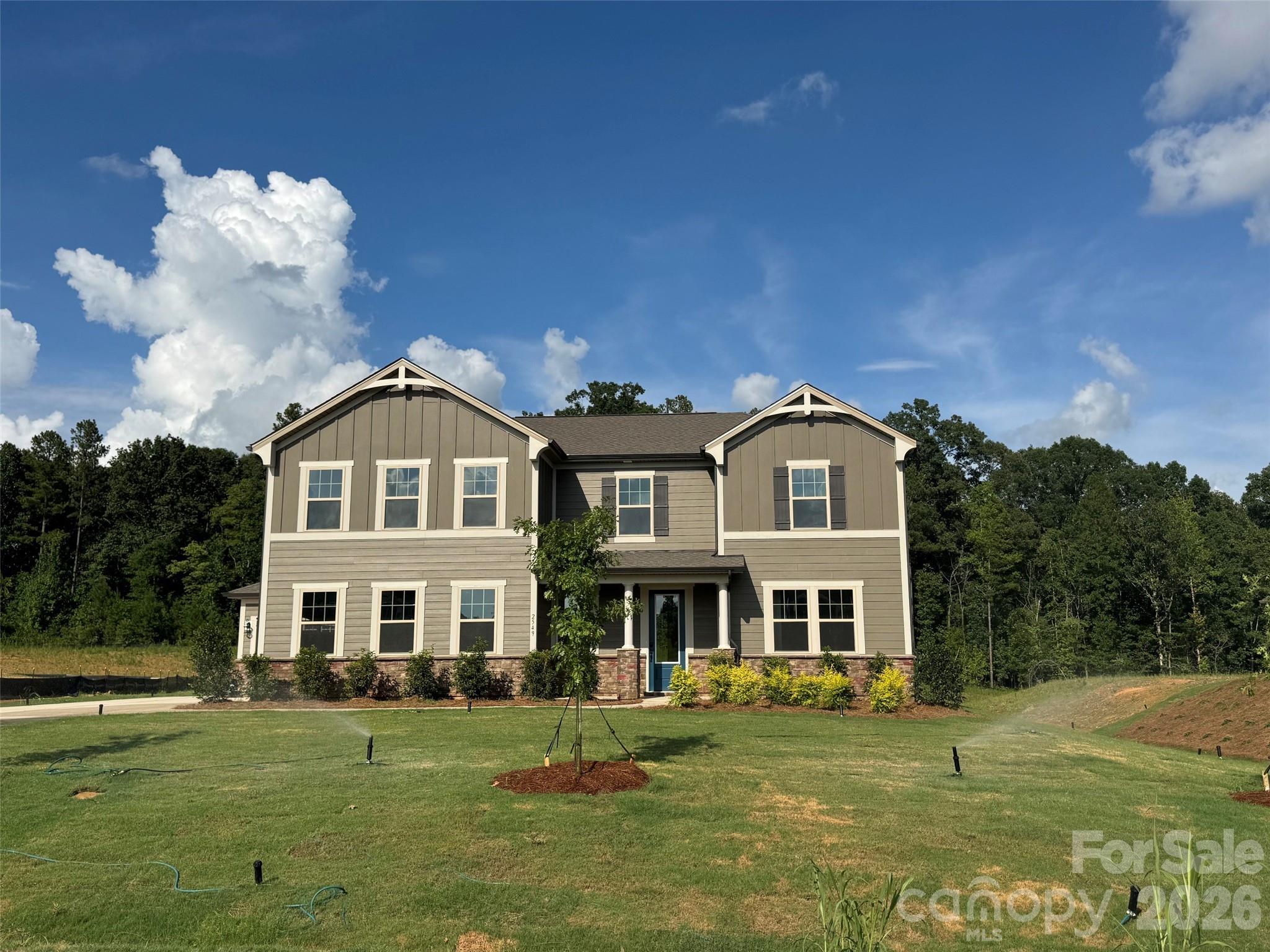 2549 Mabel Lane