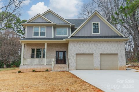 5125 Isaac Drive Charlotte NC 28216