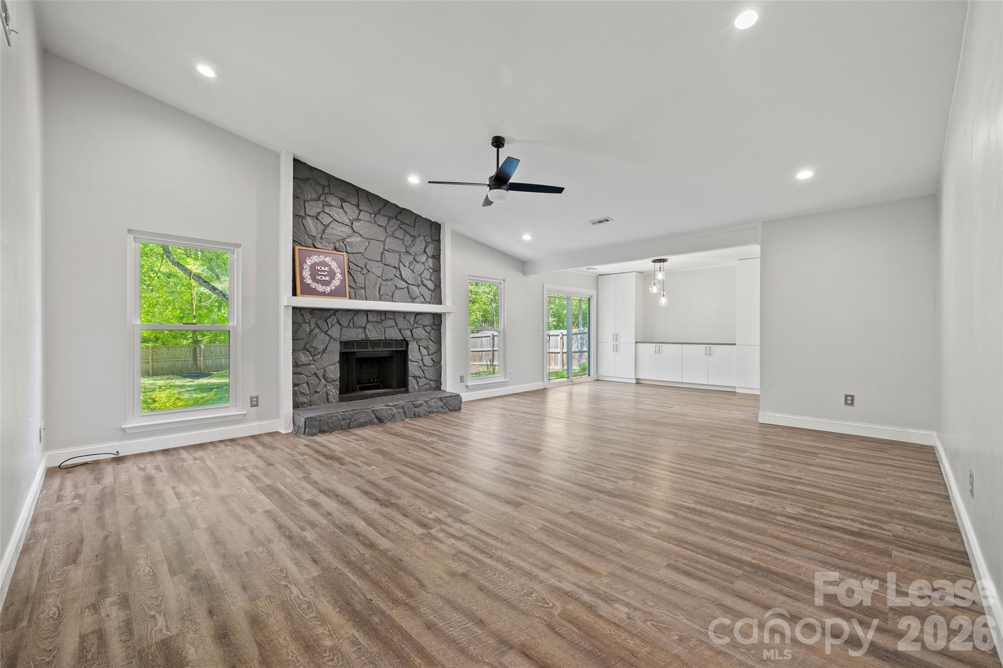 Provincetowne - Residential Lease