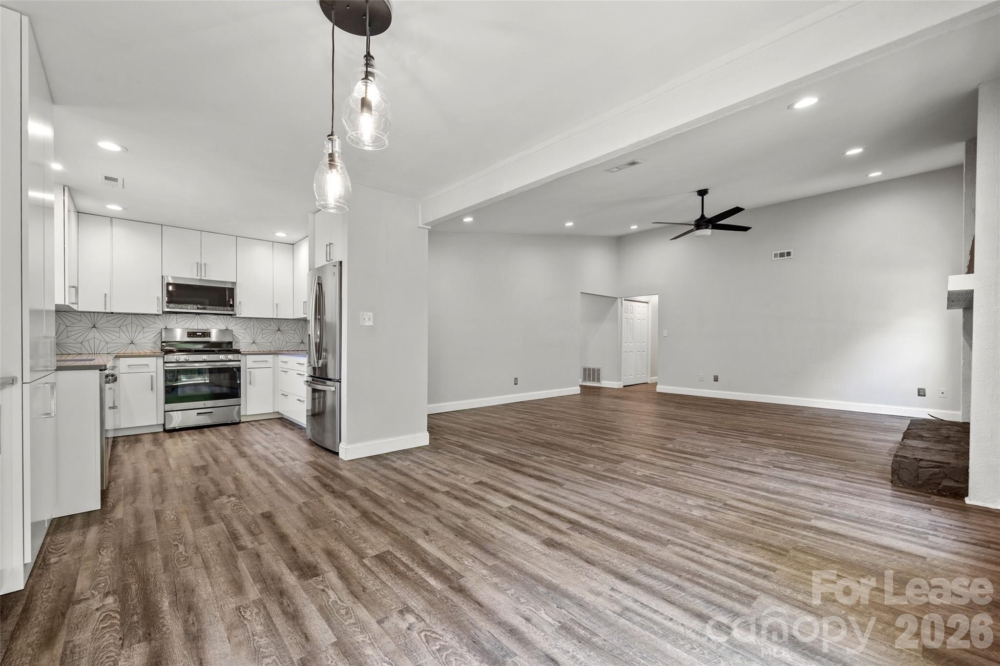 Provincetowne - Residential Lease