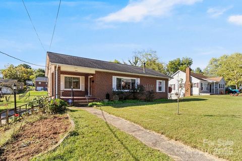 209 Park Street Morganton NC 28655