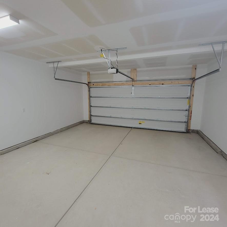 Stallings Brook - Residential Lease