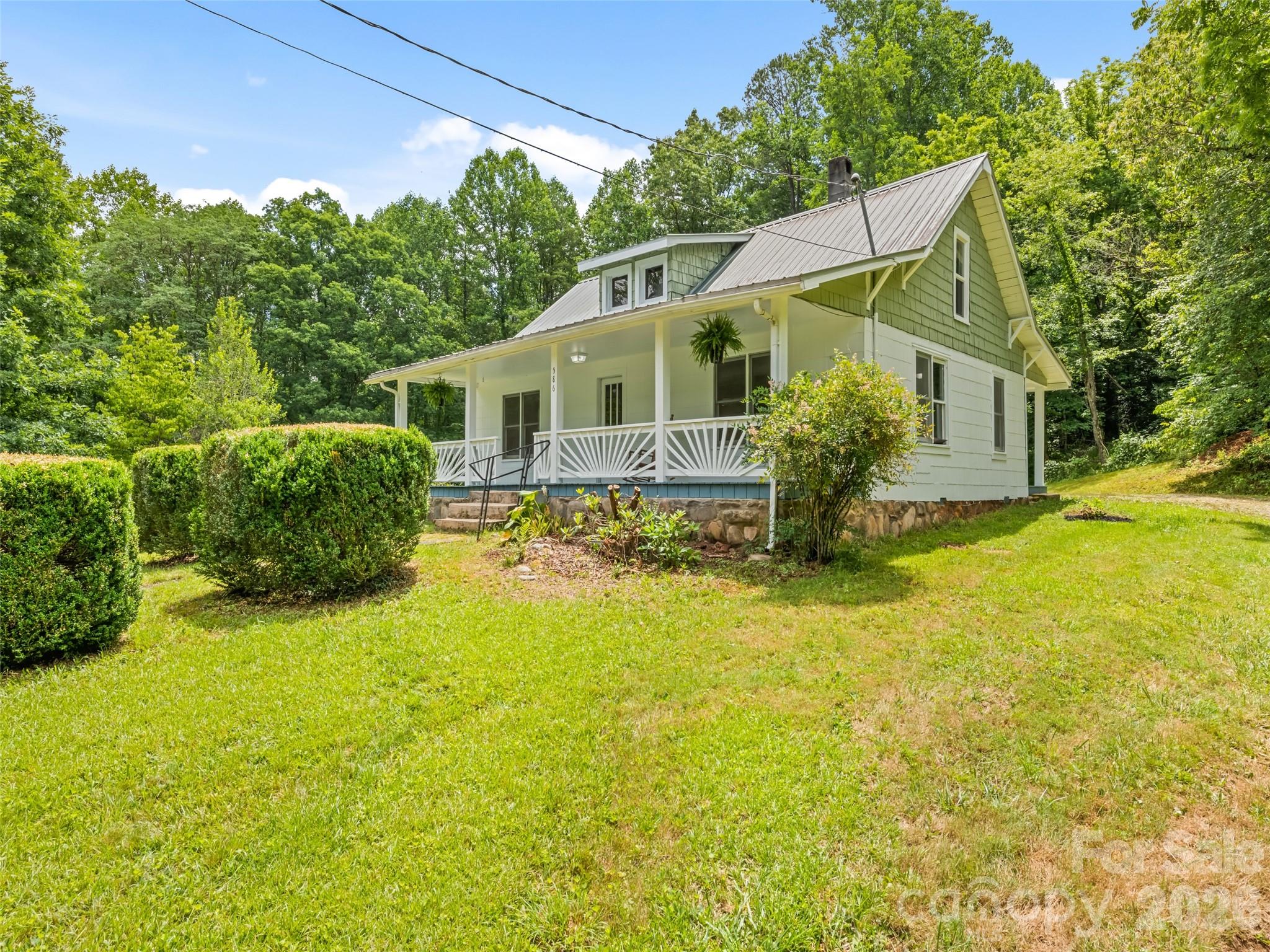 586 Olivet Church Road, Whittier, NC, 28789