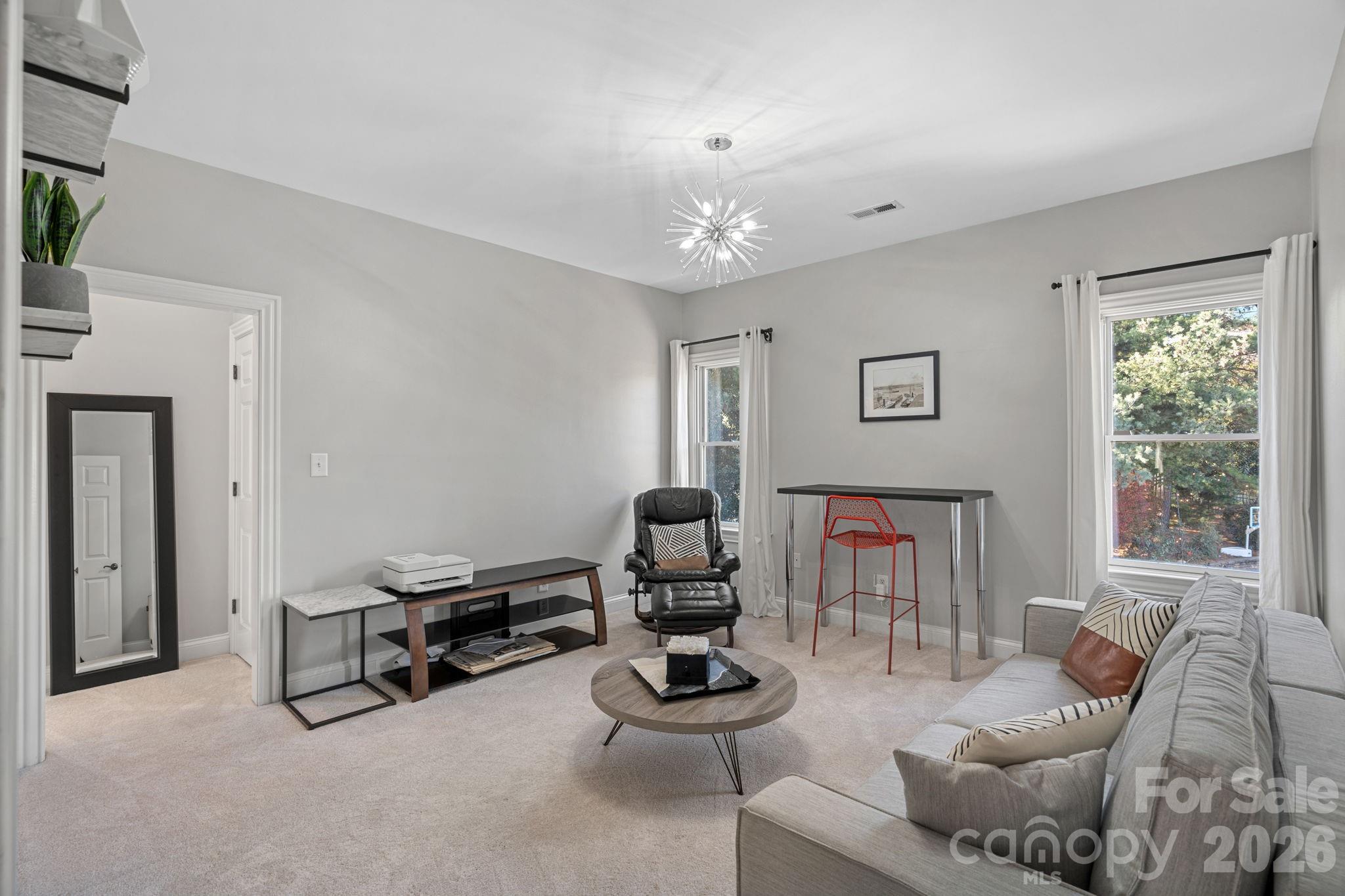 The Peninsula - Residential