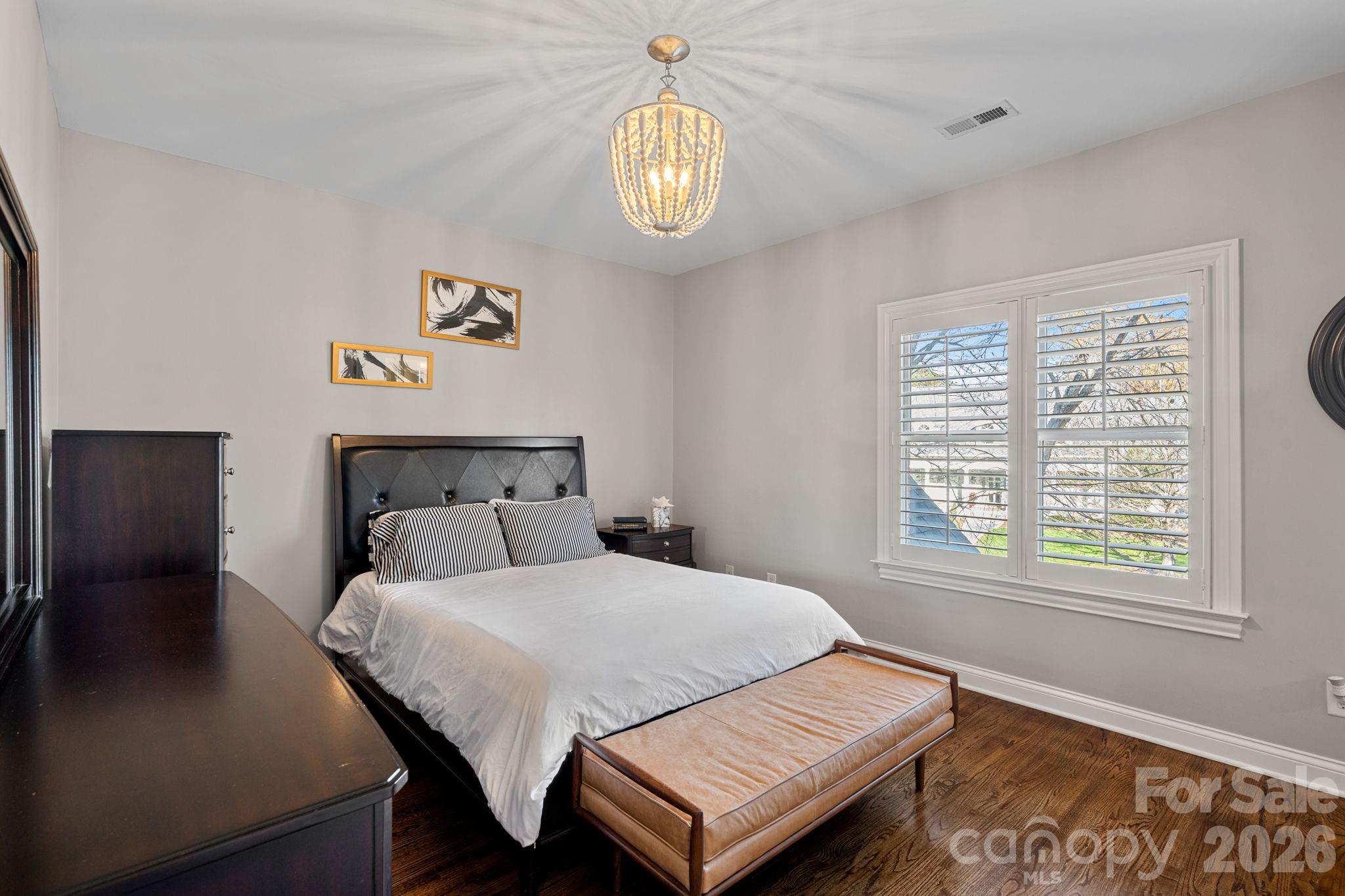 The Peninsula - Residential