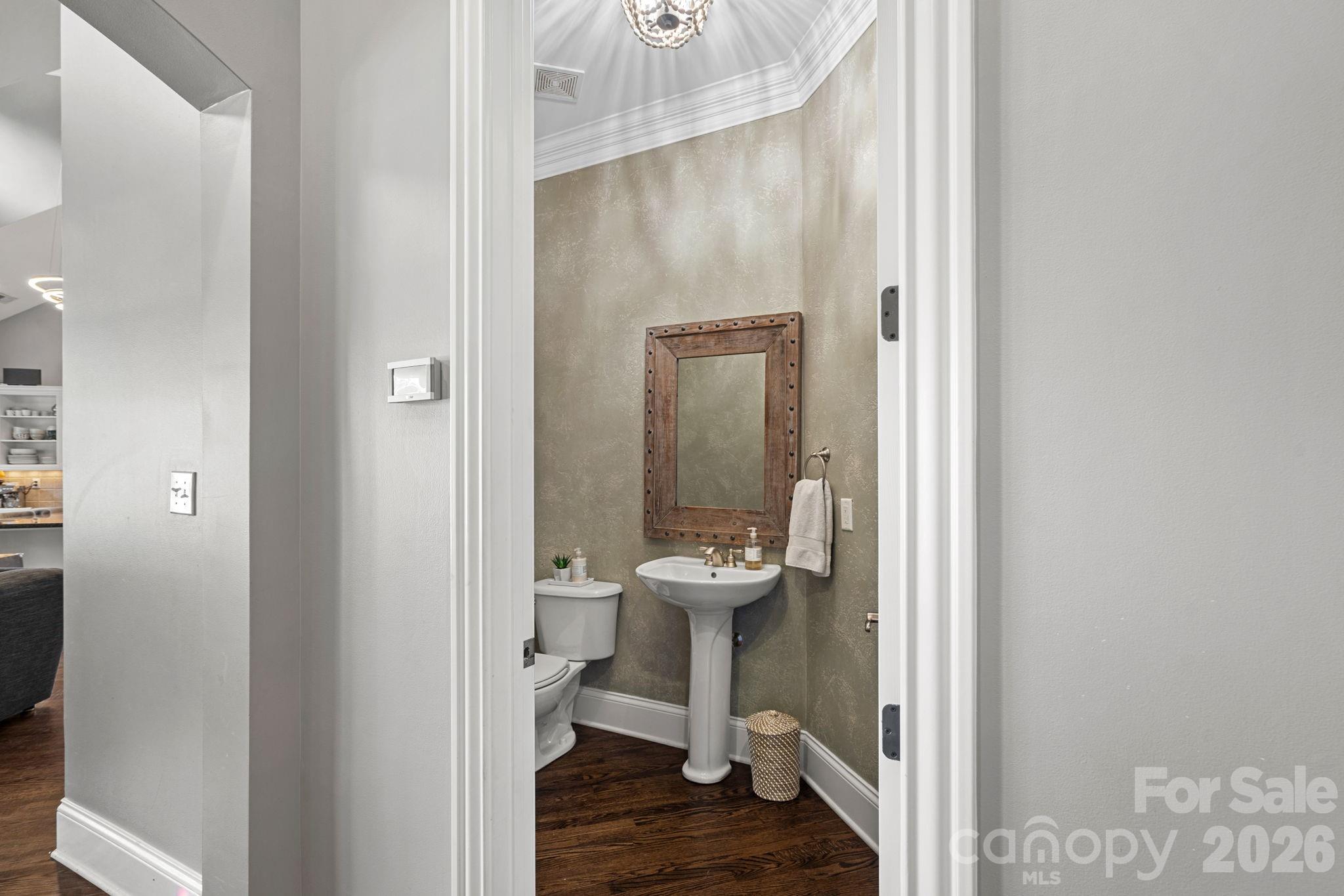 The Peninsula - Residential