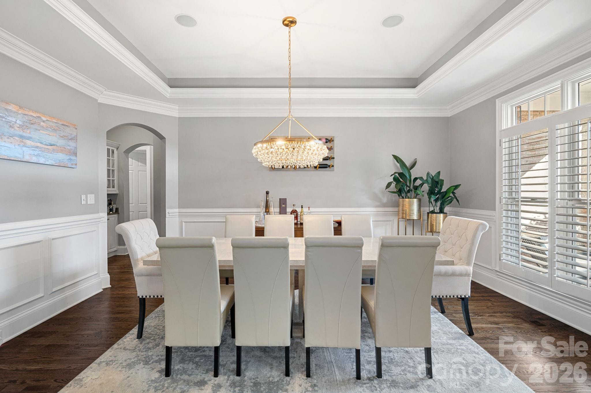 The Peninsula - Residential