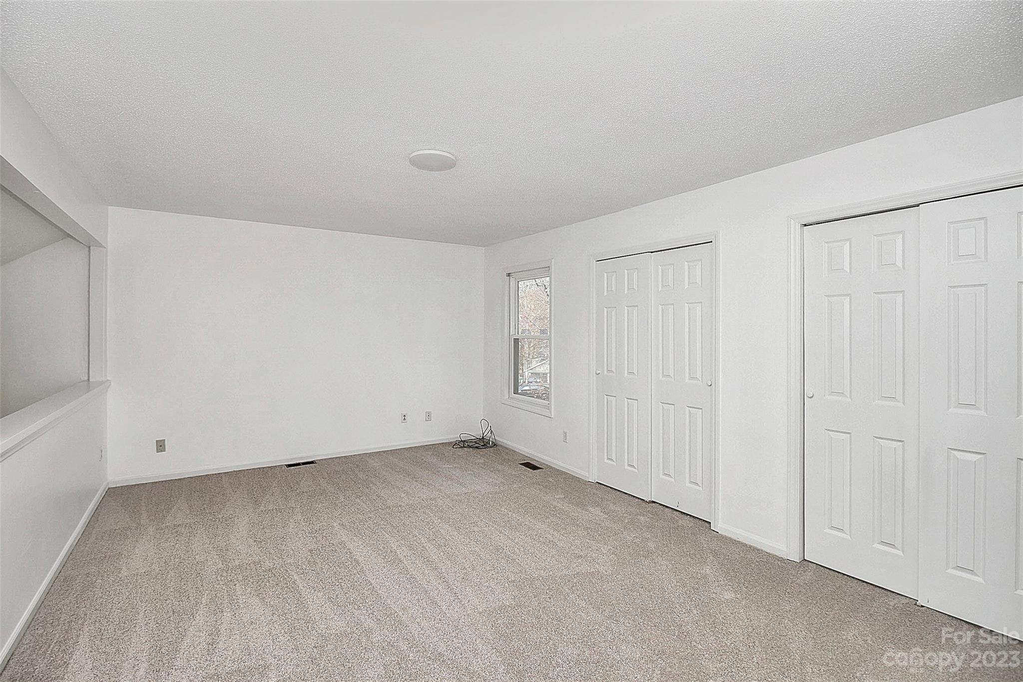 Tega Cay - Residential