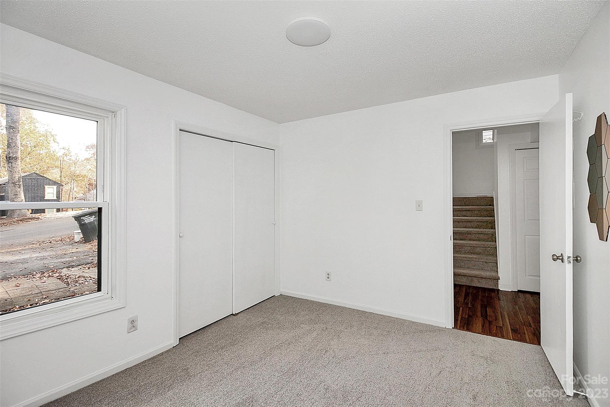 Tega Cay - Residential