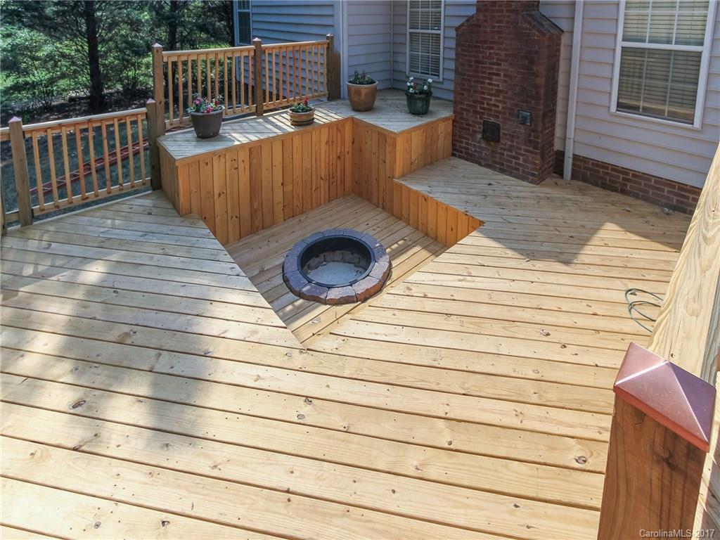 Lake Park - Residential