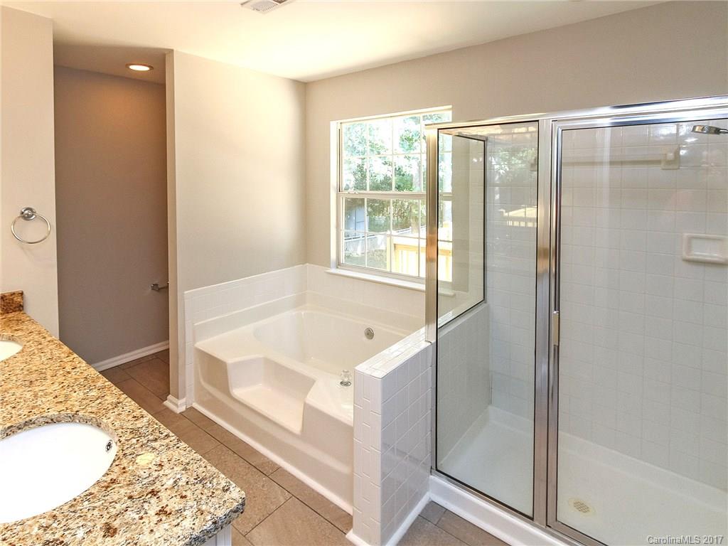 Lake Park - Residential