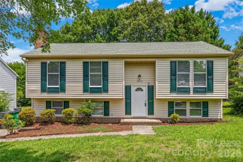 Photo of 10715 Derry Drive, Charlotte, NC 28262 (MLS # 4355257)