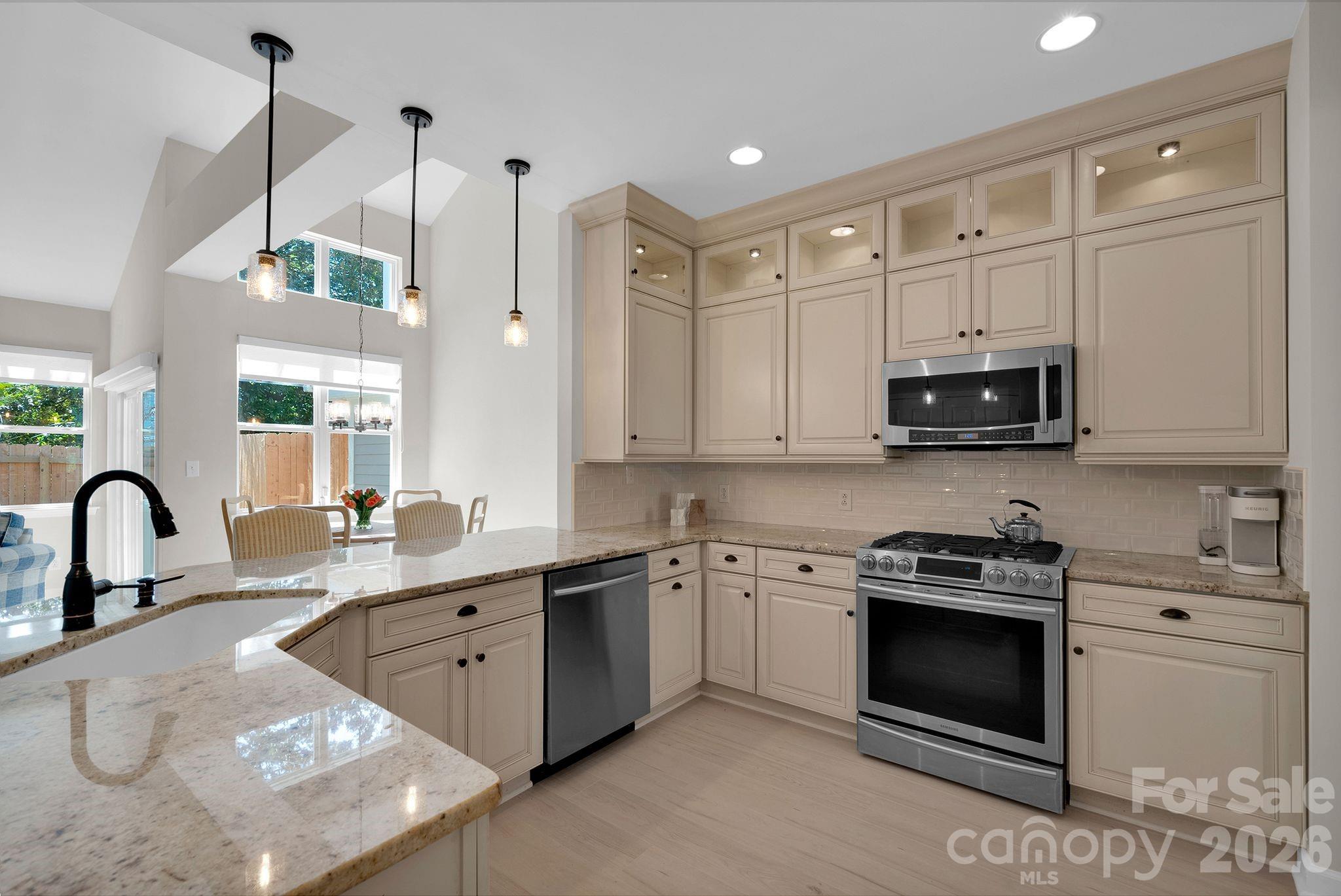 Harborside Townhomes - Residential