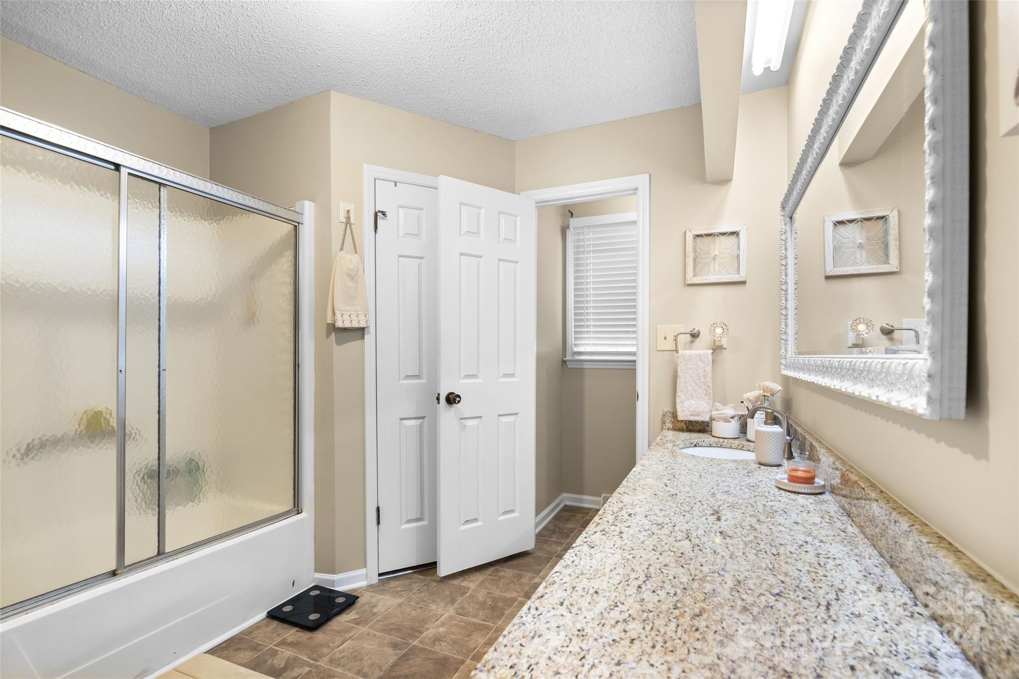 Lakewood Forest - Residential