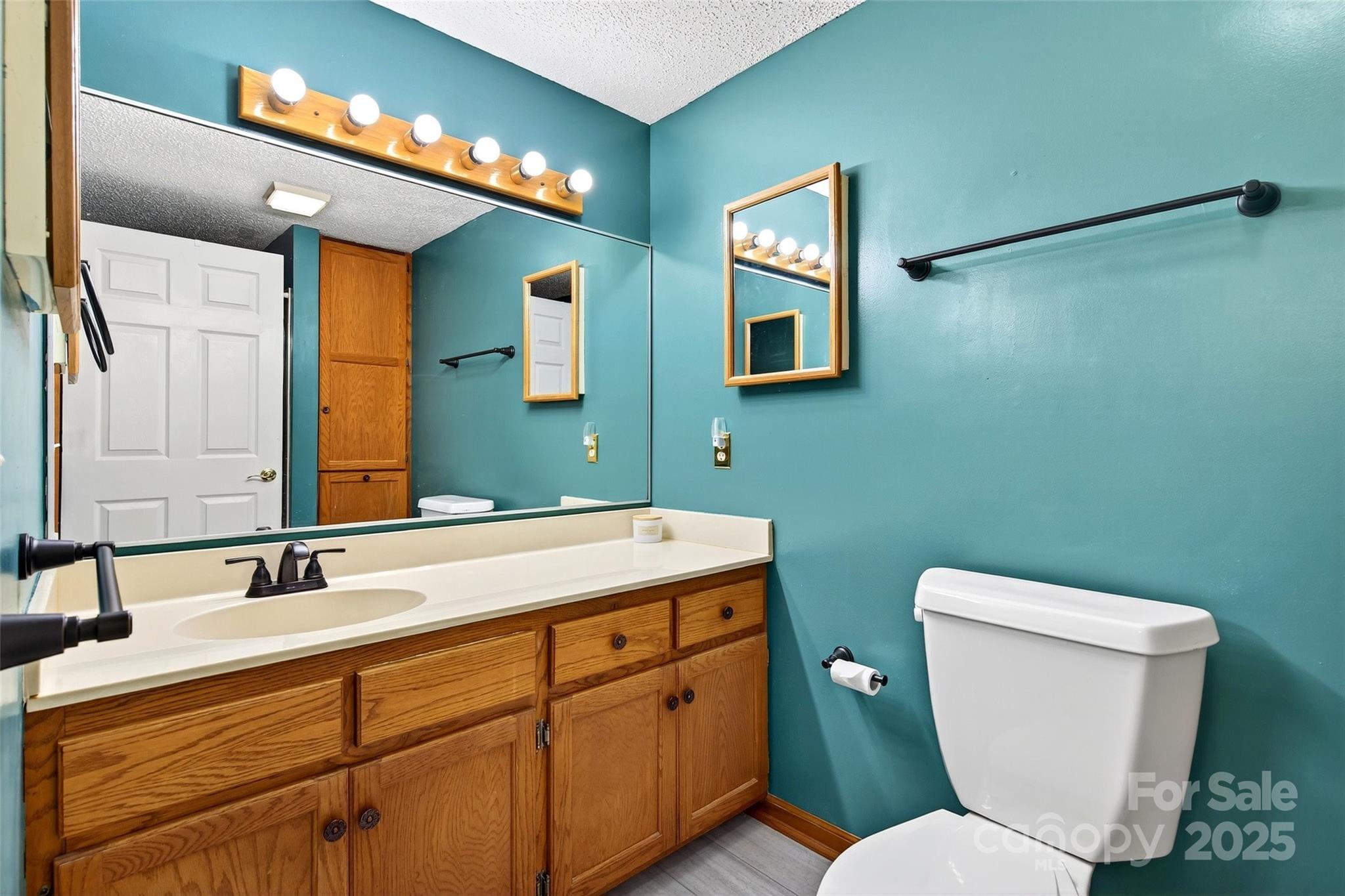 Gateway Mountain - Residential