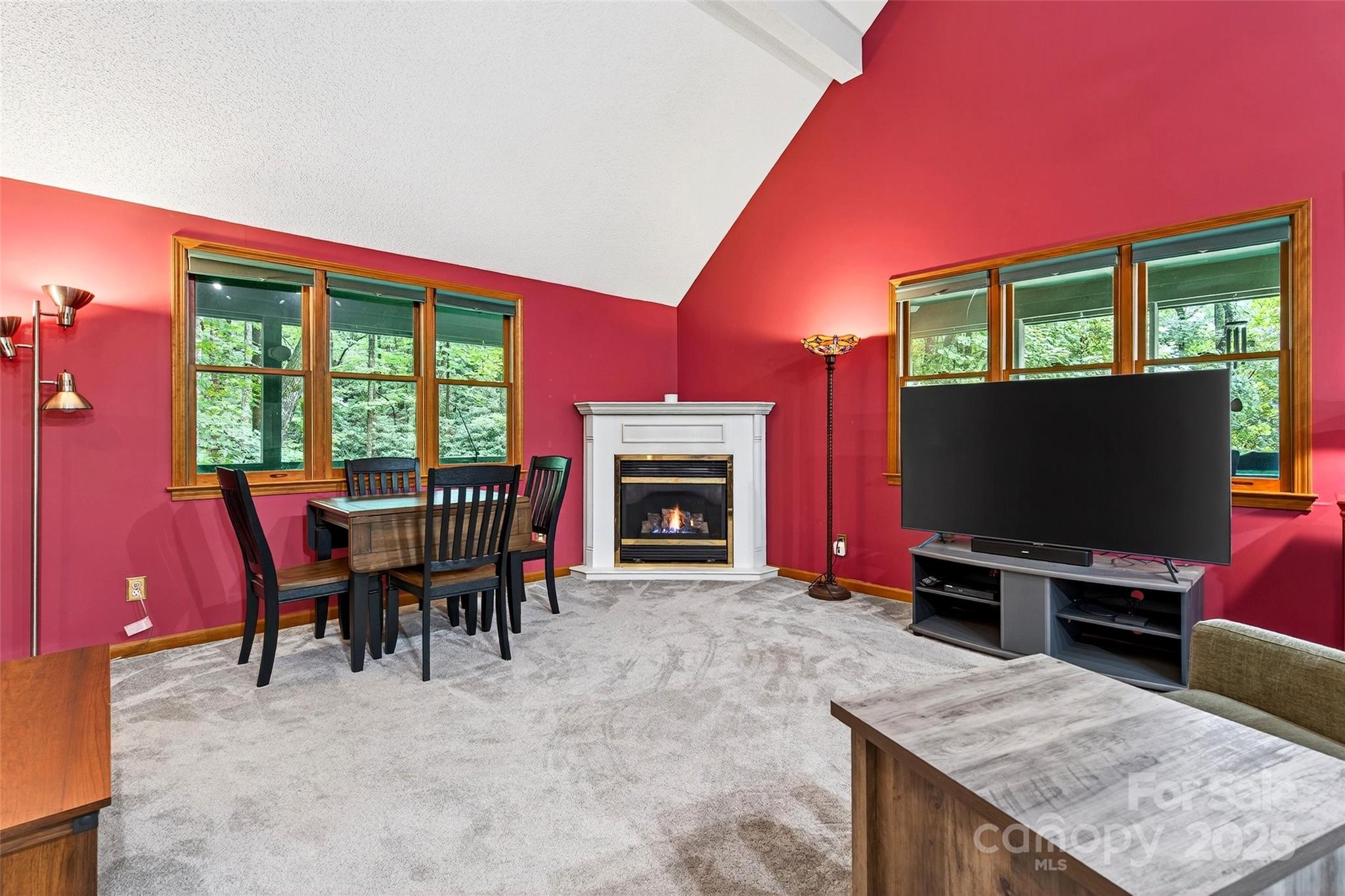 Gateway Mountain - Residential