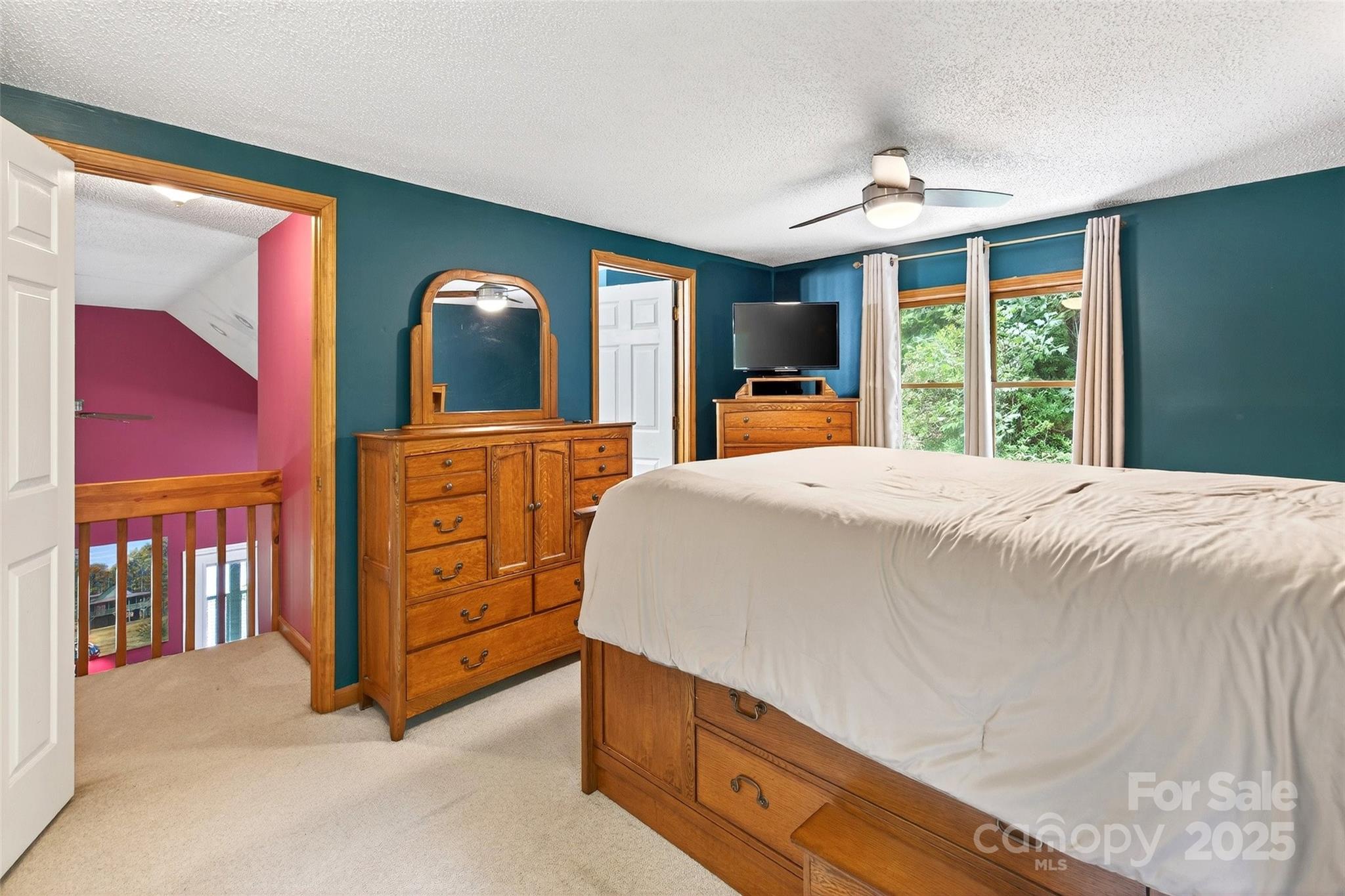 Gateway Mountain - Residential