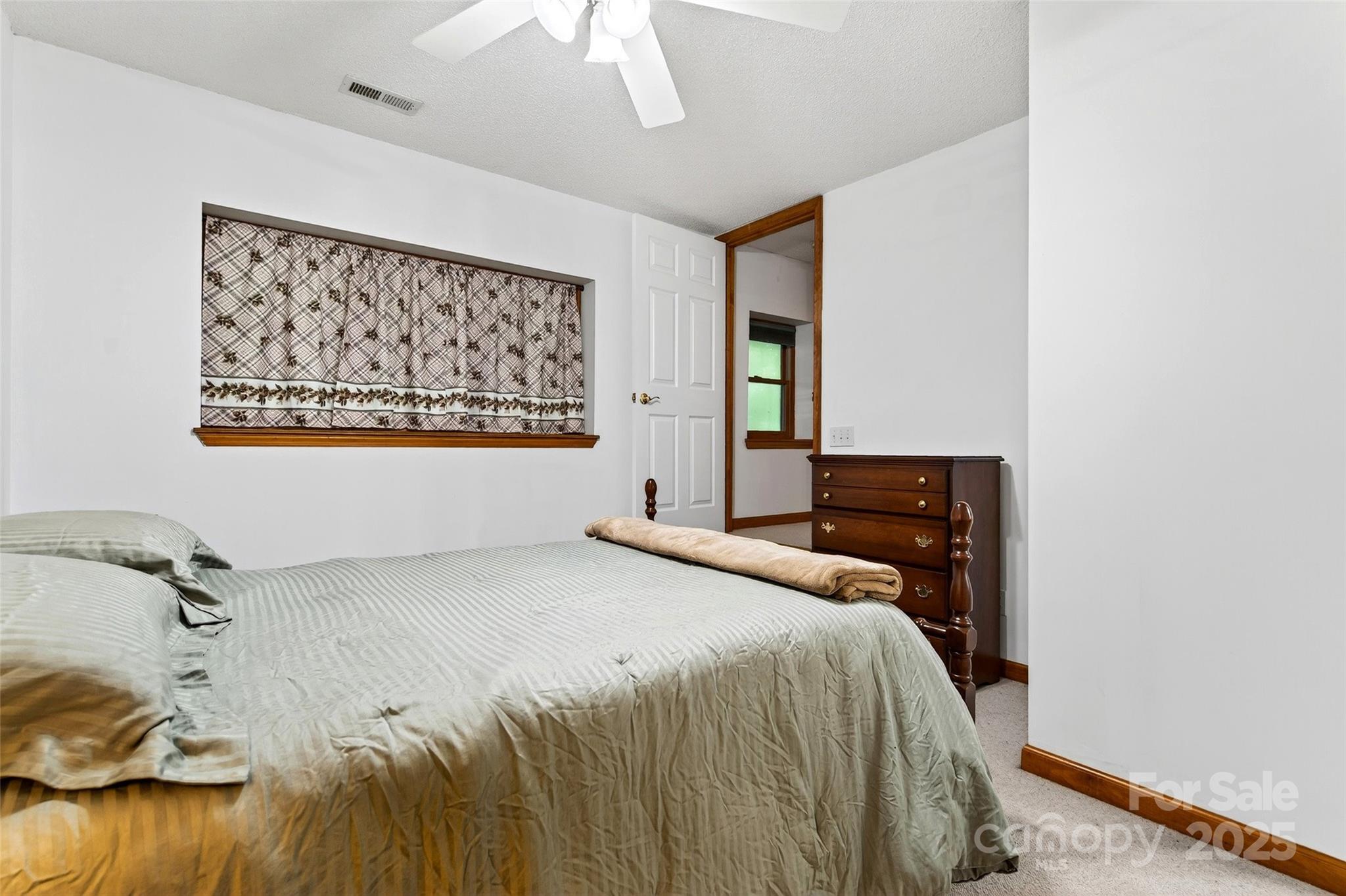 Gateway Mountain - Residential