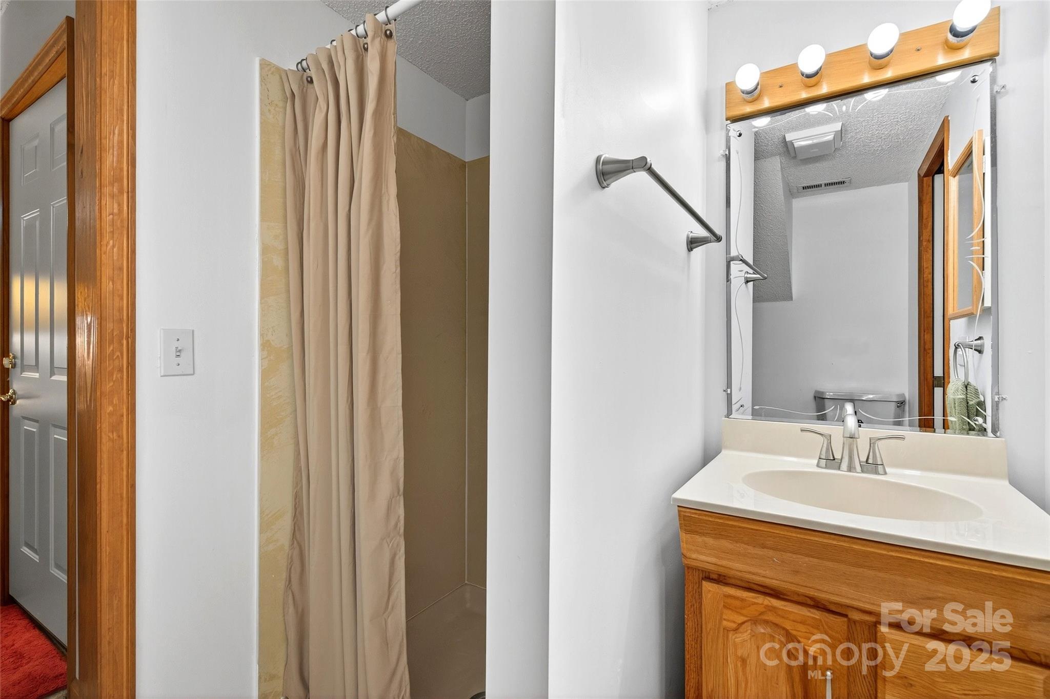 Gateway Mountain - Residential