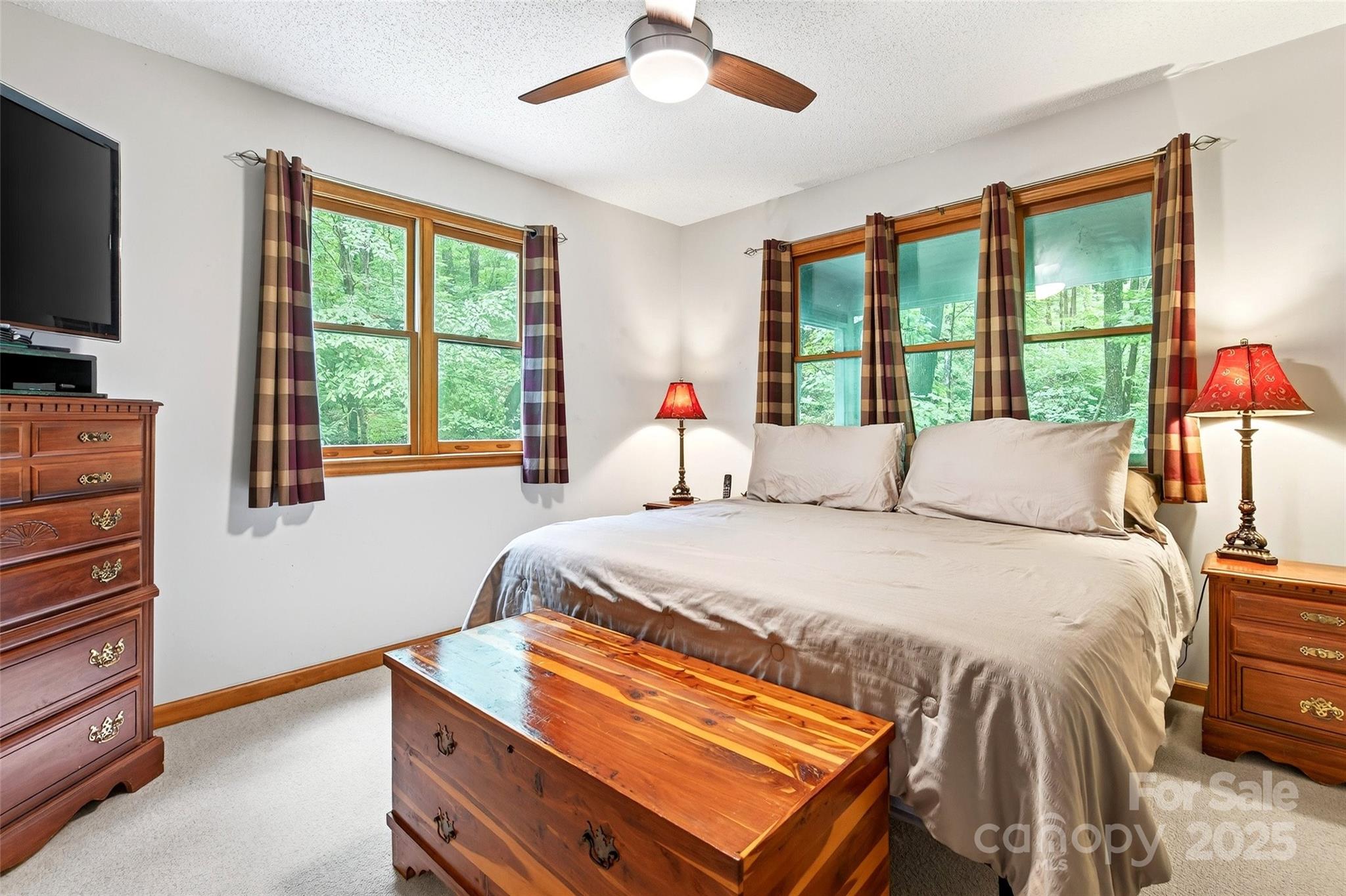 Gateway Mountain - Residential