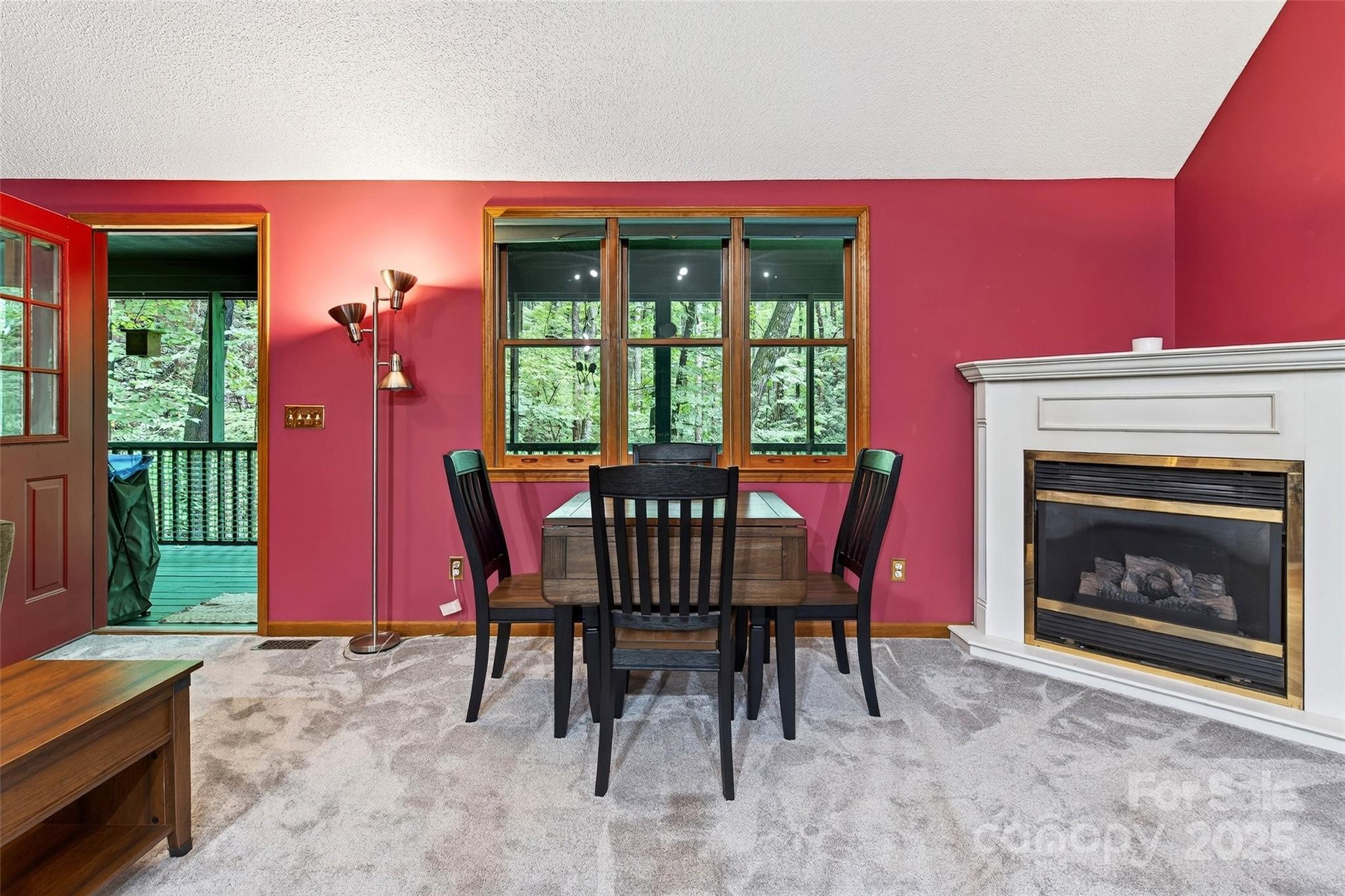 Gateway Mountain - Residential