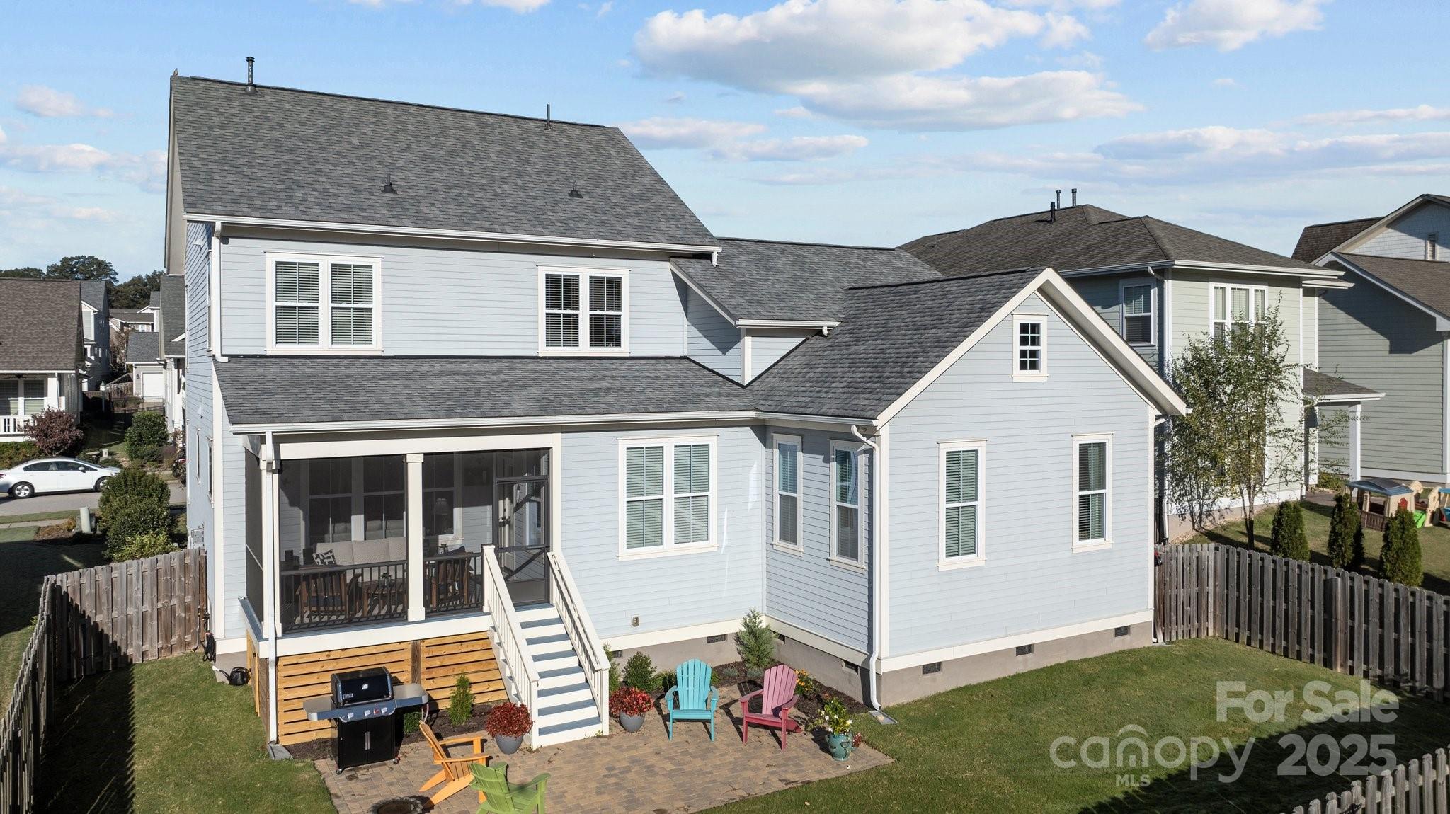 Riverwalk - Residential