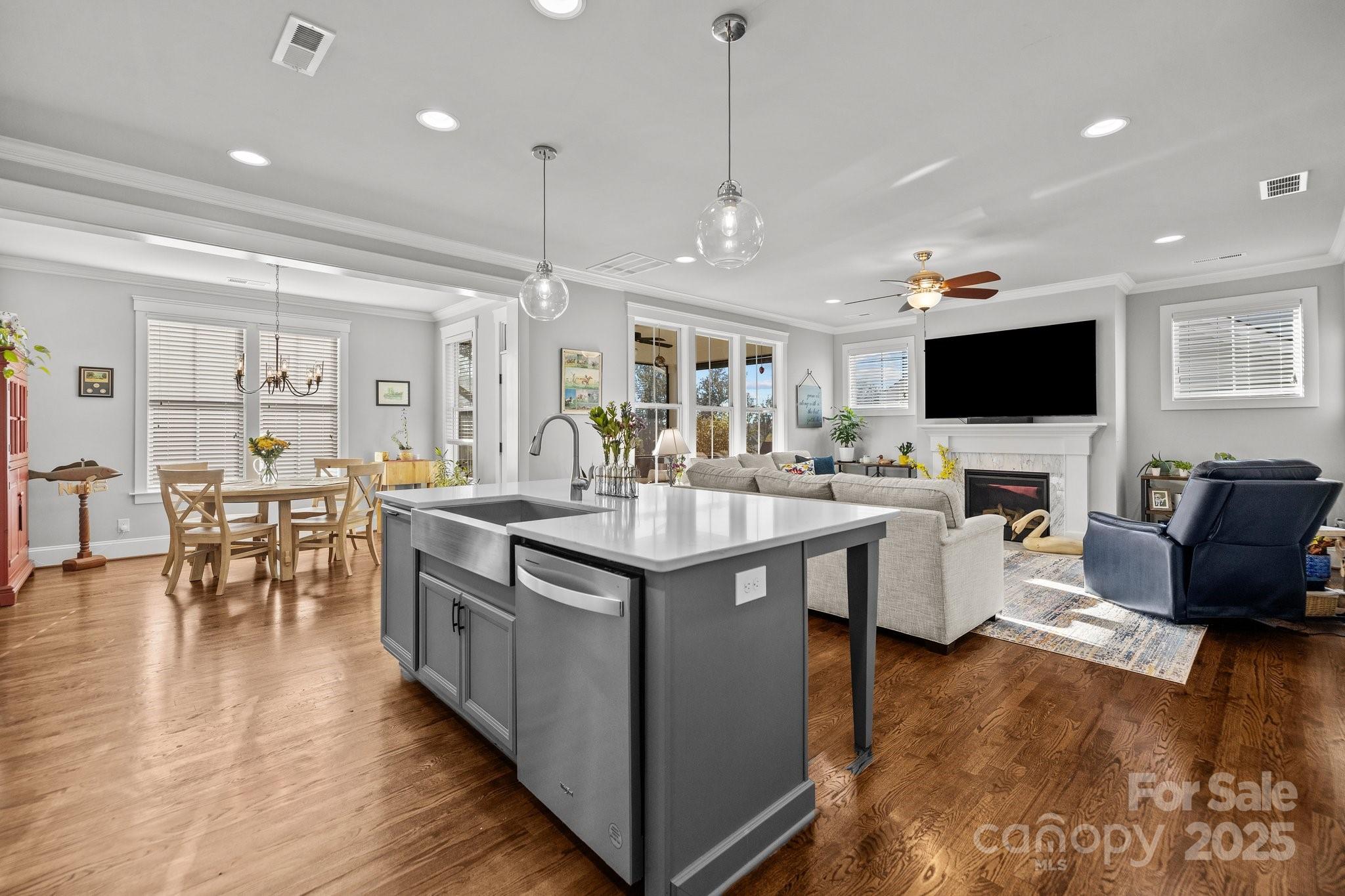 Riverwalk - Residential