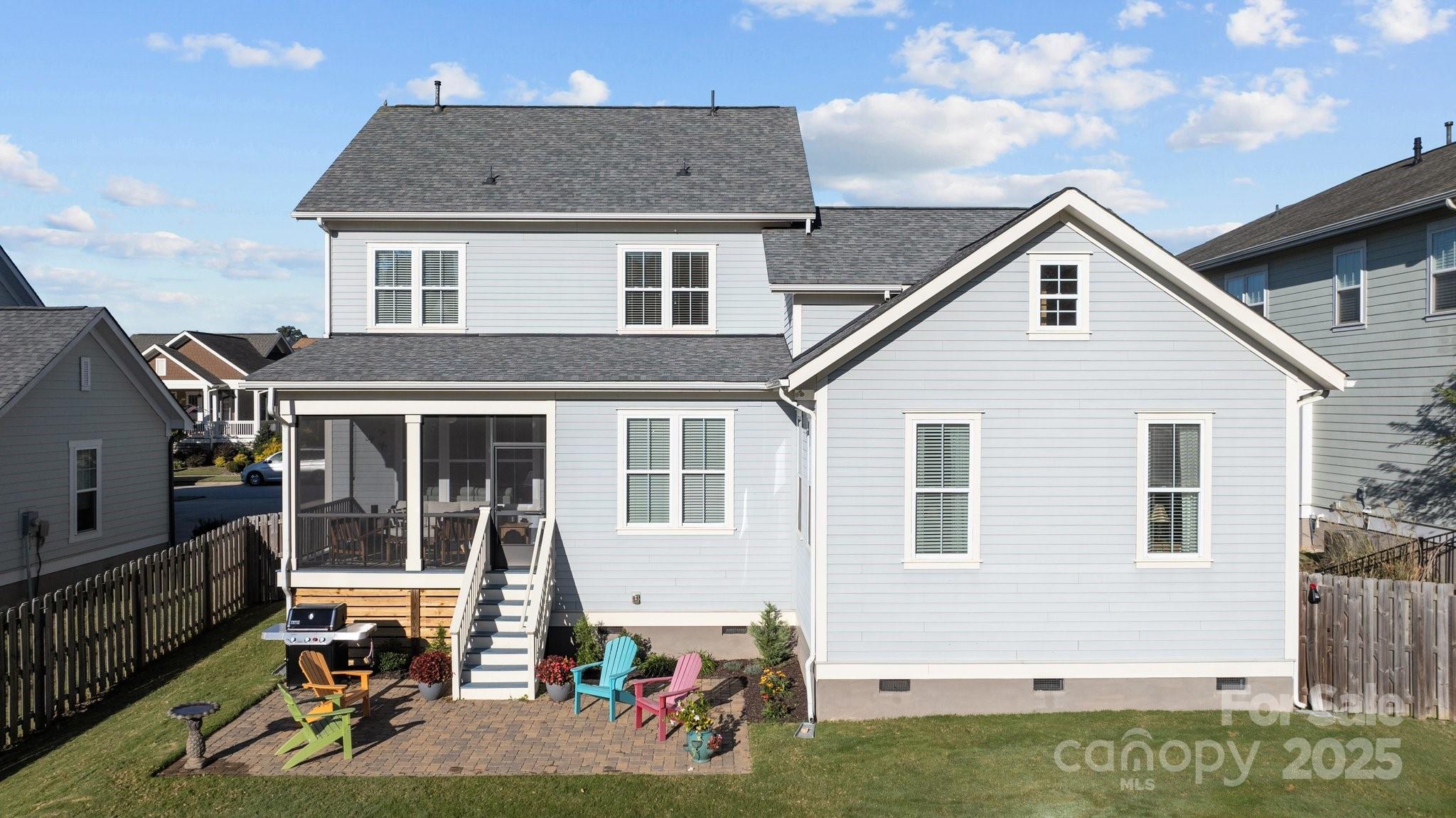 Riverwalk - Residential